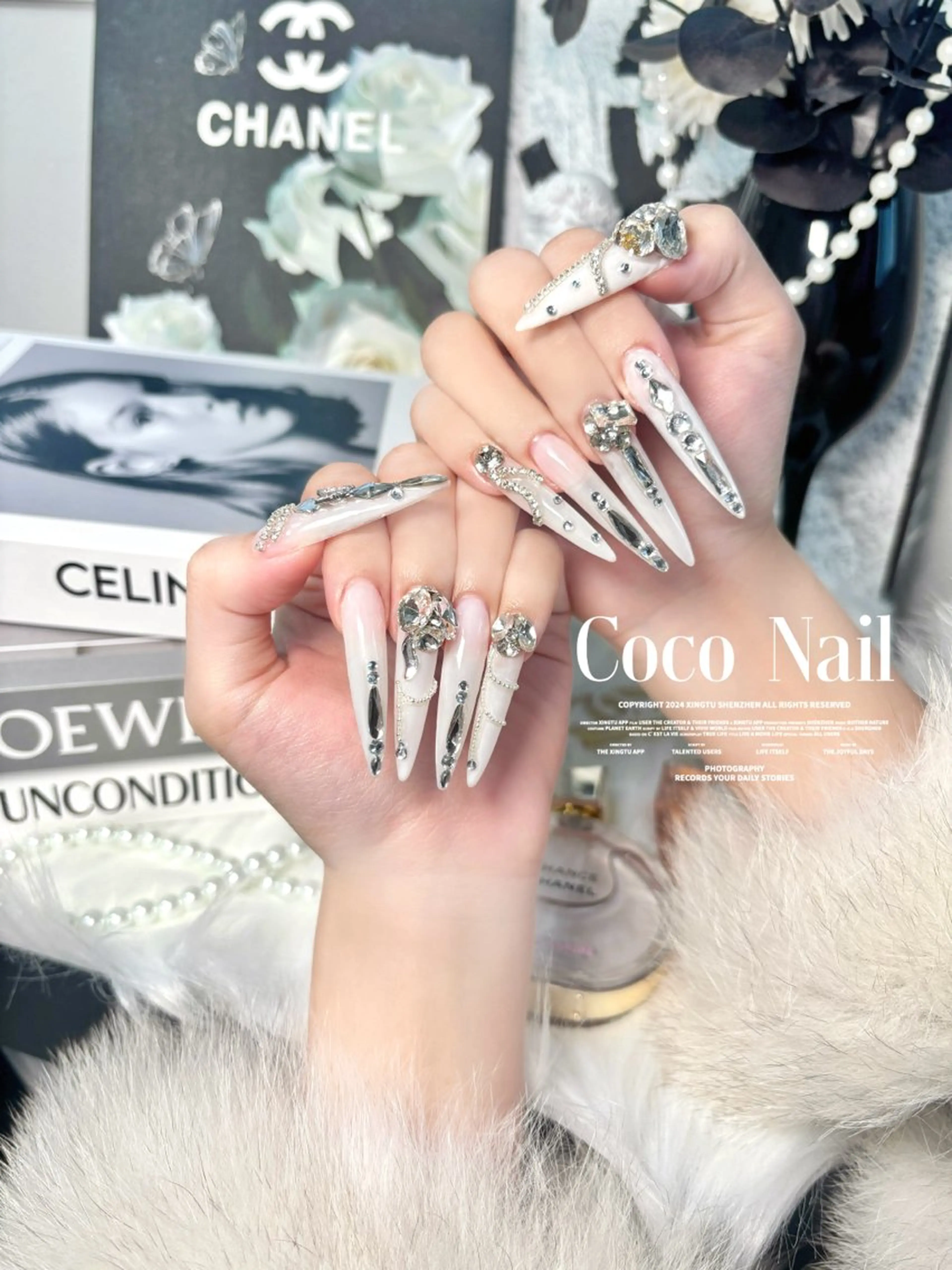 ネイル ストーンネイル ハンドネイル Nail Studio 331のネイルデザイン