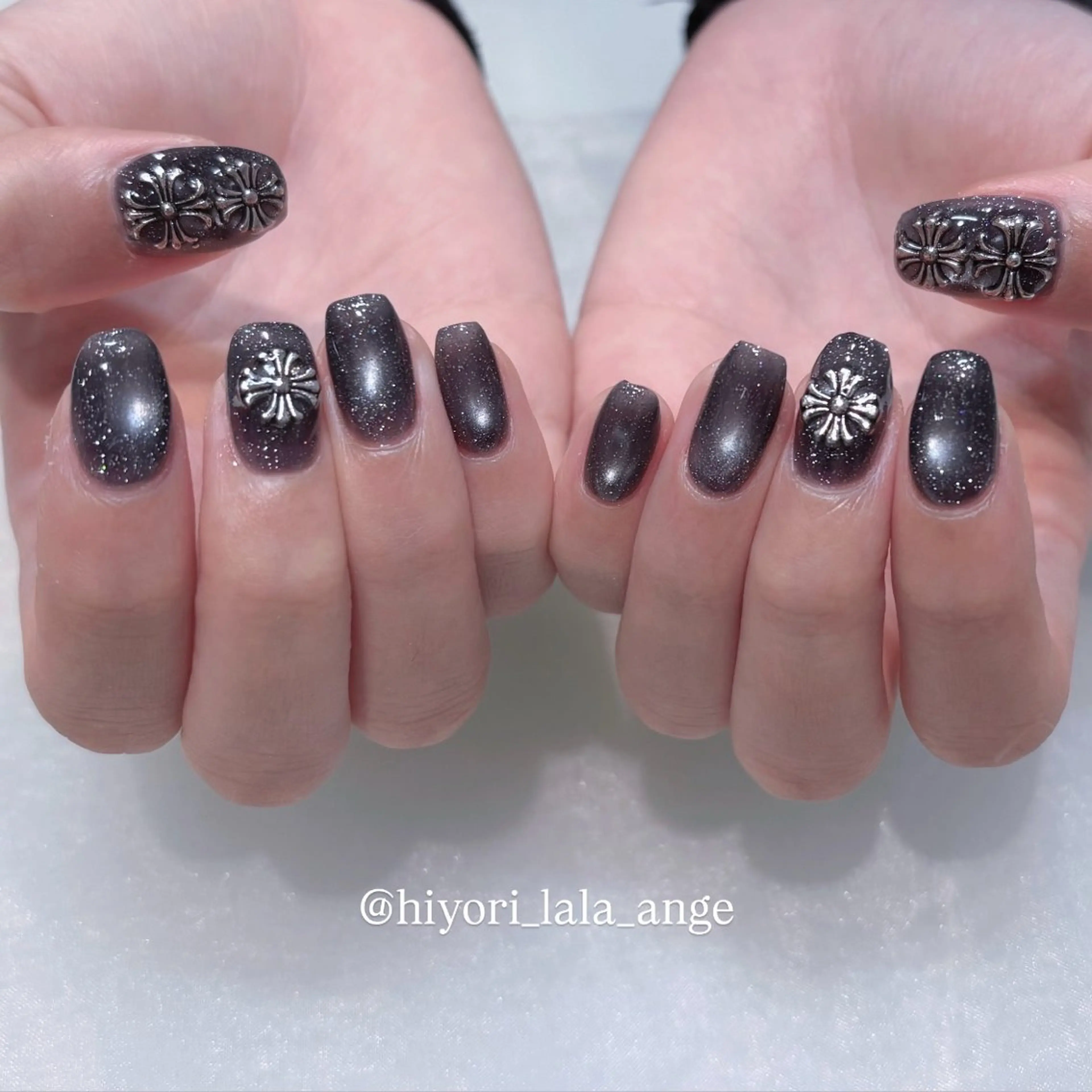 ネイル アートネイル フラッシュネイル フラッシュマグ ワンカラーネイル ハンドネイル 🩷Hiyori 栄駅/韓国ワンホンのネイルデザイン
