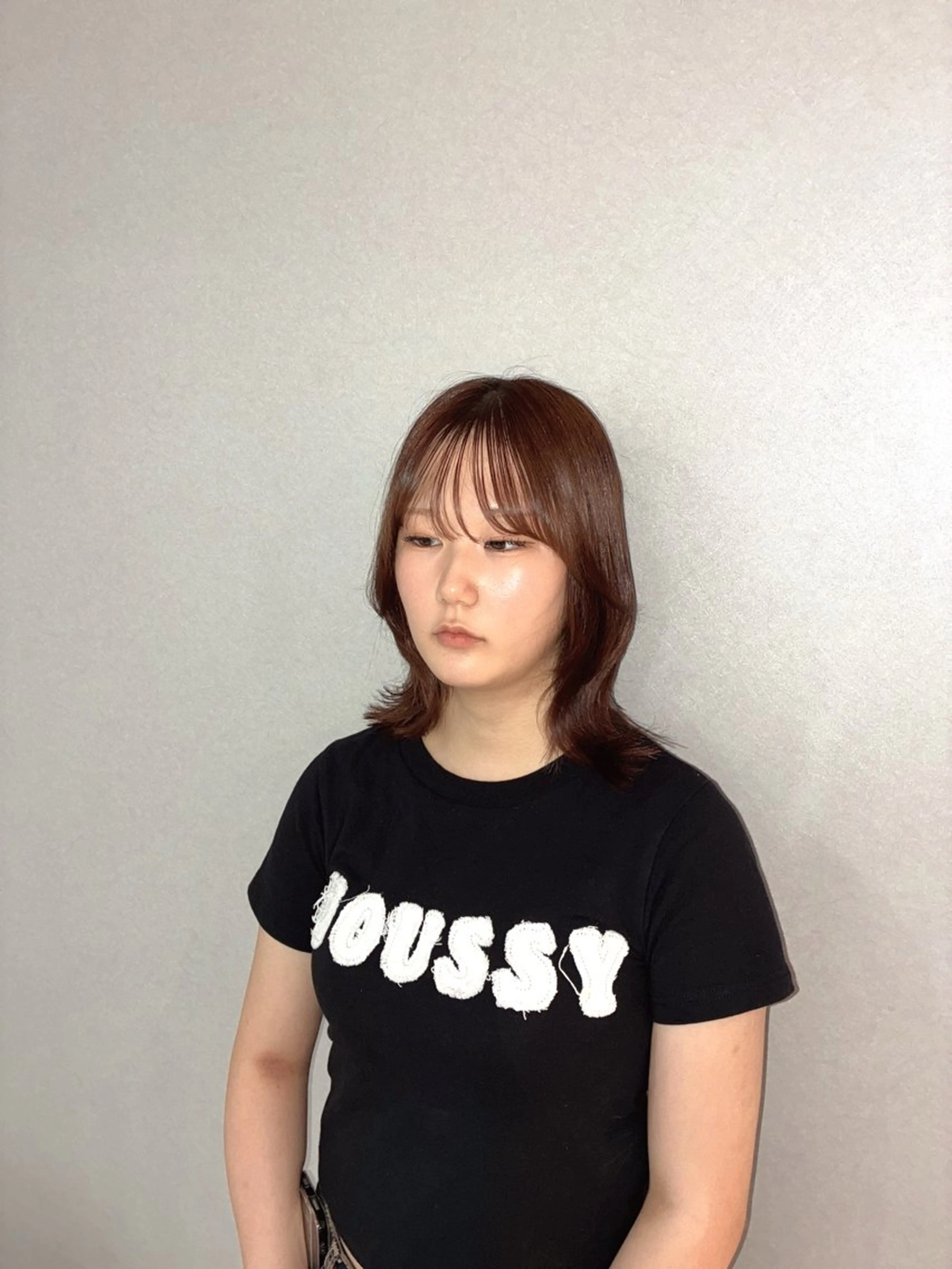 ミディアム 顔周りカット レイヤーカット ハナダ メイのヘアスタイル