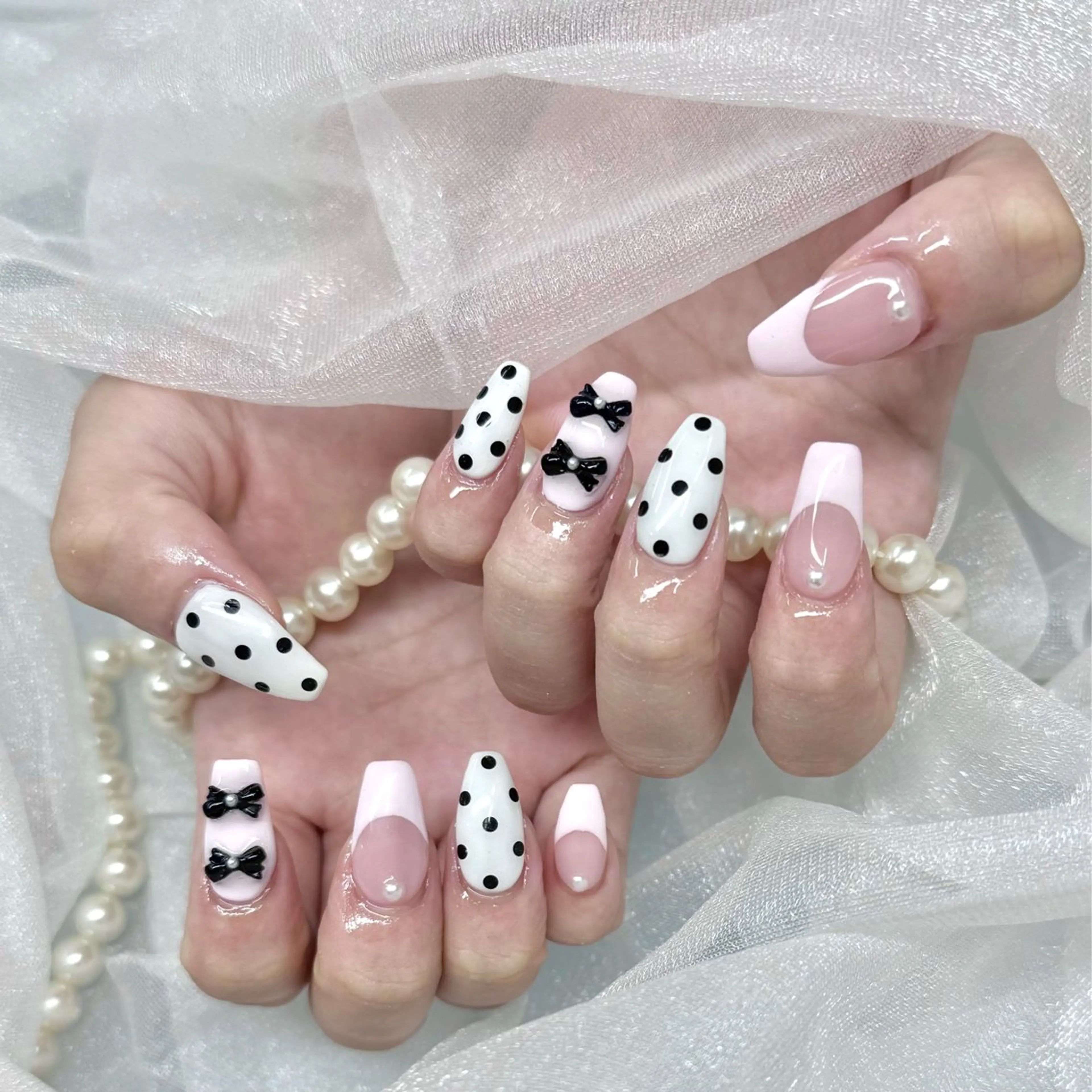 ネイル 山岸 夏菜のネイルデザイン