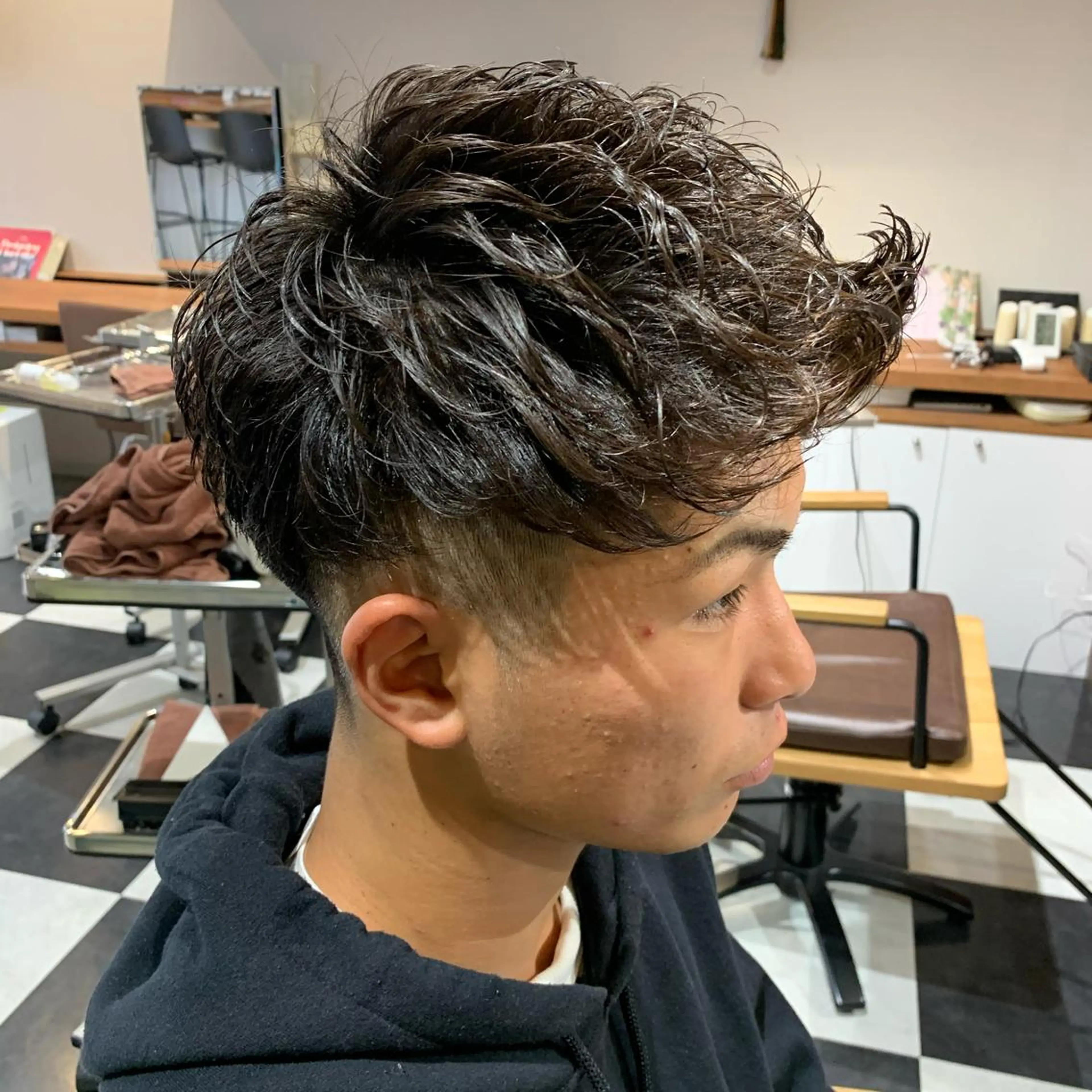 ショート 坪井 彰吾のヘアスタイル