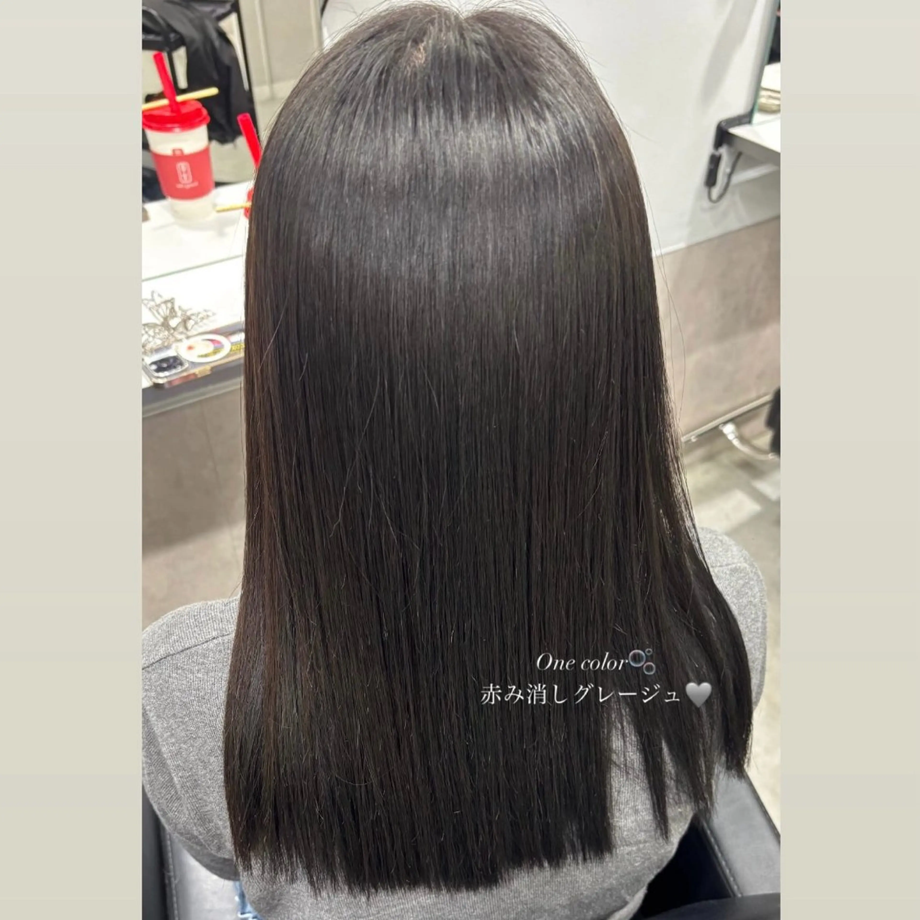 ロング カラー グレージュ 透明感カラー🫧 arinaのヘアスタイル