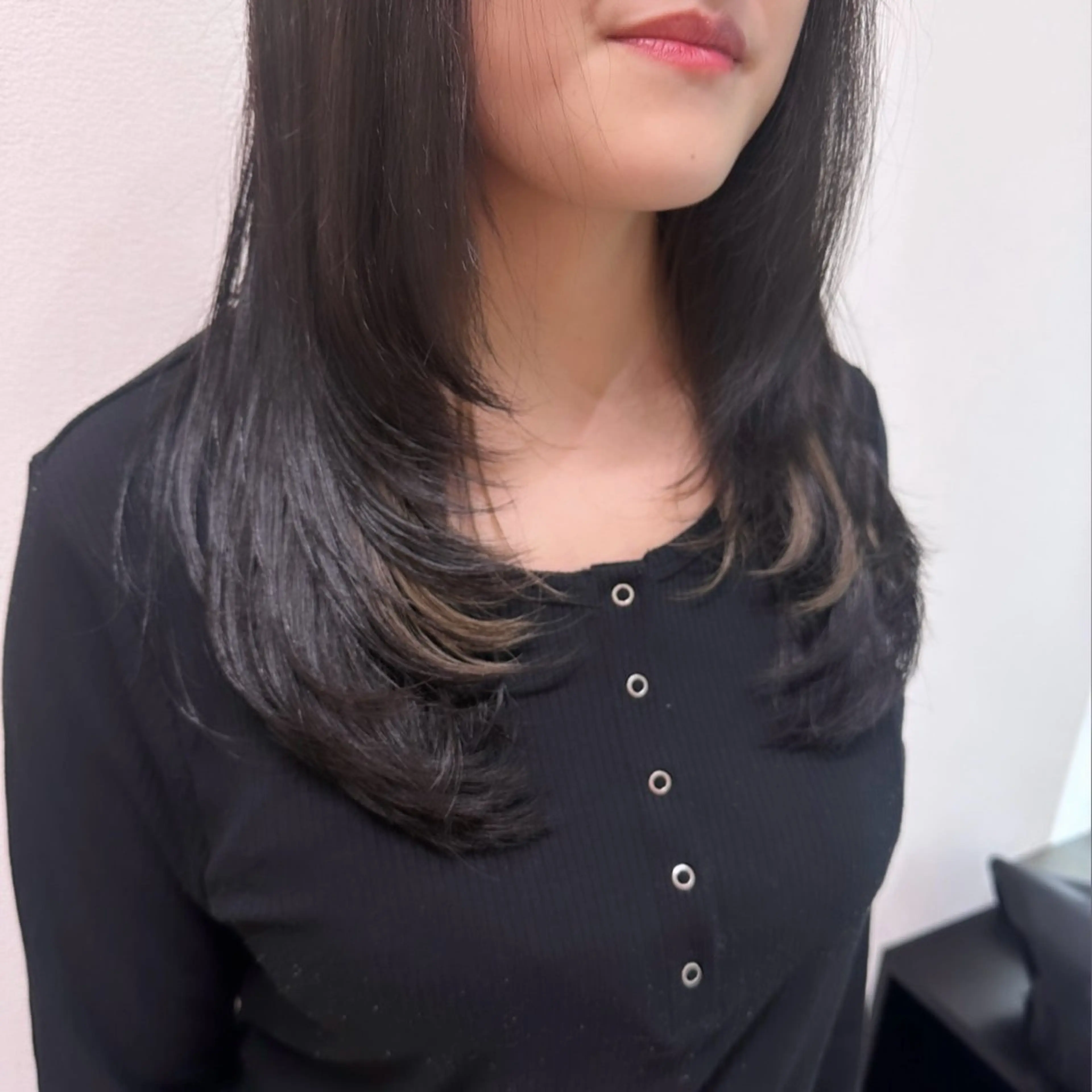 セミロング カラー ヘアアレンジ イヤリングカラー レイヤーカット 🇰🇷韓国ｽﾀｲﾙ ﾚｲﾔｰ/ayanaのヘアスタイル