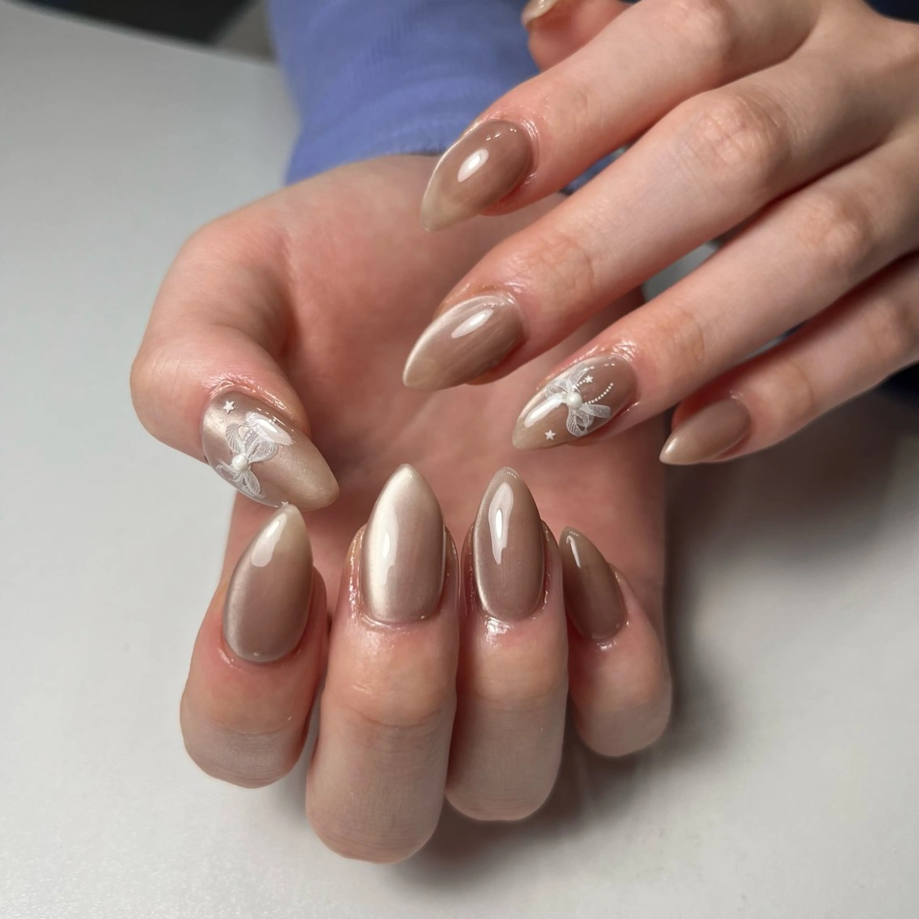 ネイル ブルー チークネイル フラッシュネイル フットネイル ジェルネイル Sugar. ひかり໒꒱˚.*のネイルデザイン