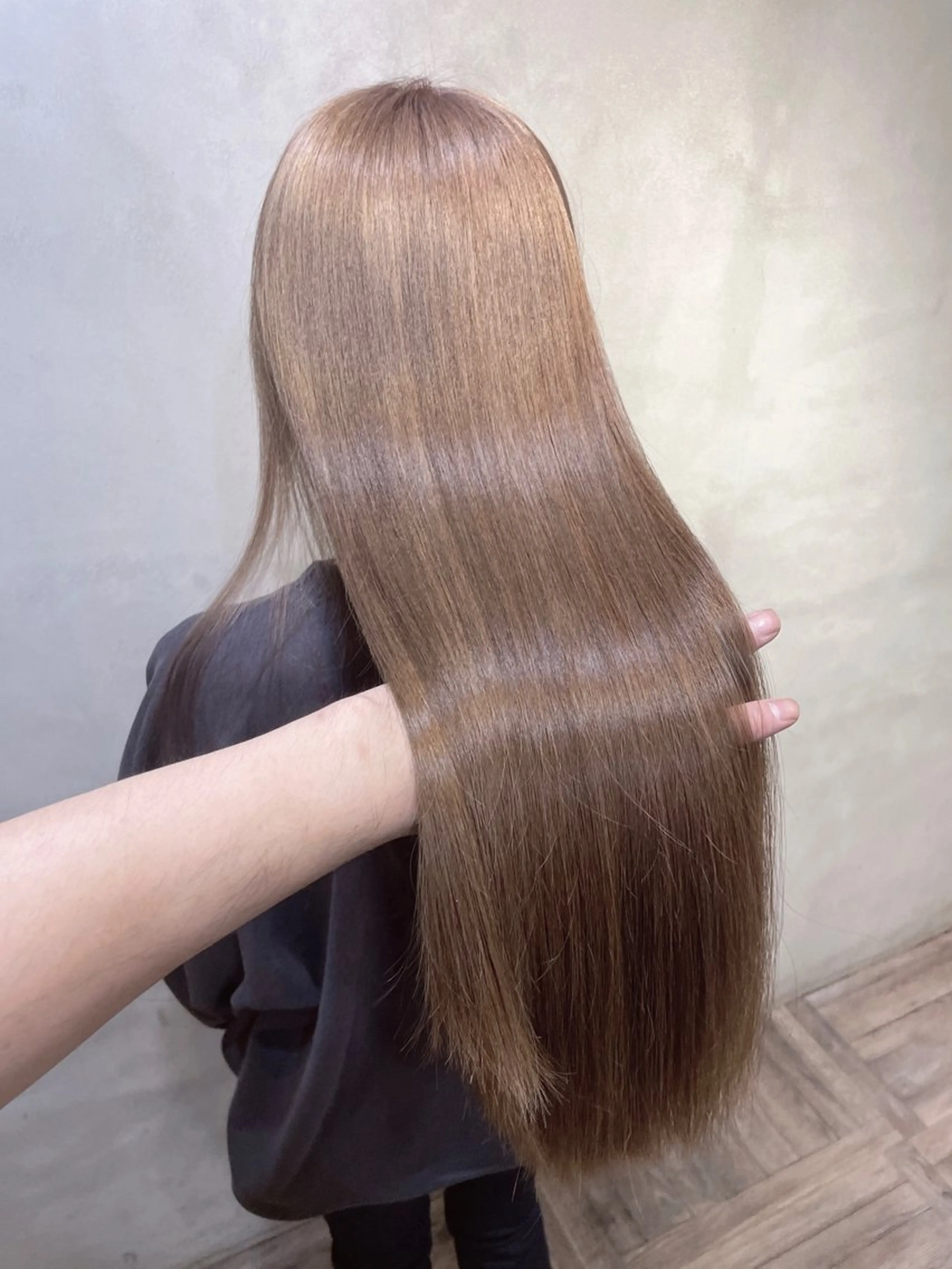 ミディアム カット ヘアカラー トリートメント 縮毛矯正/髪質改善 主税巧一のヘアスタイル