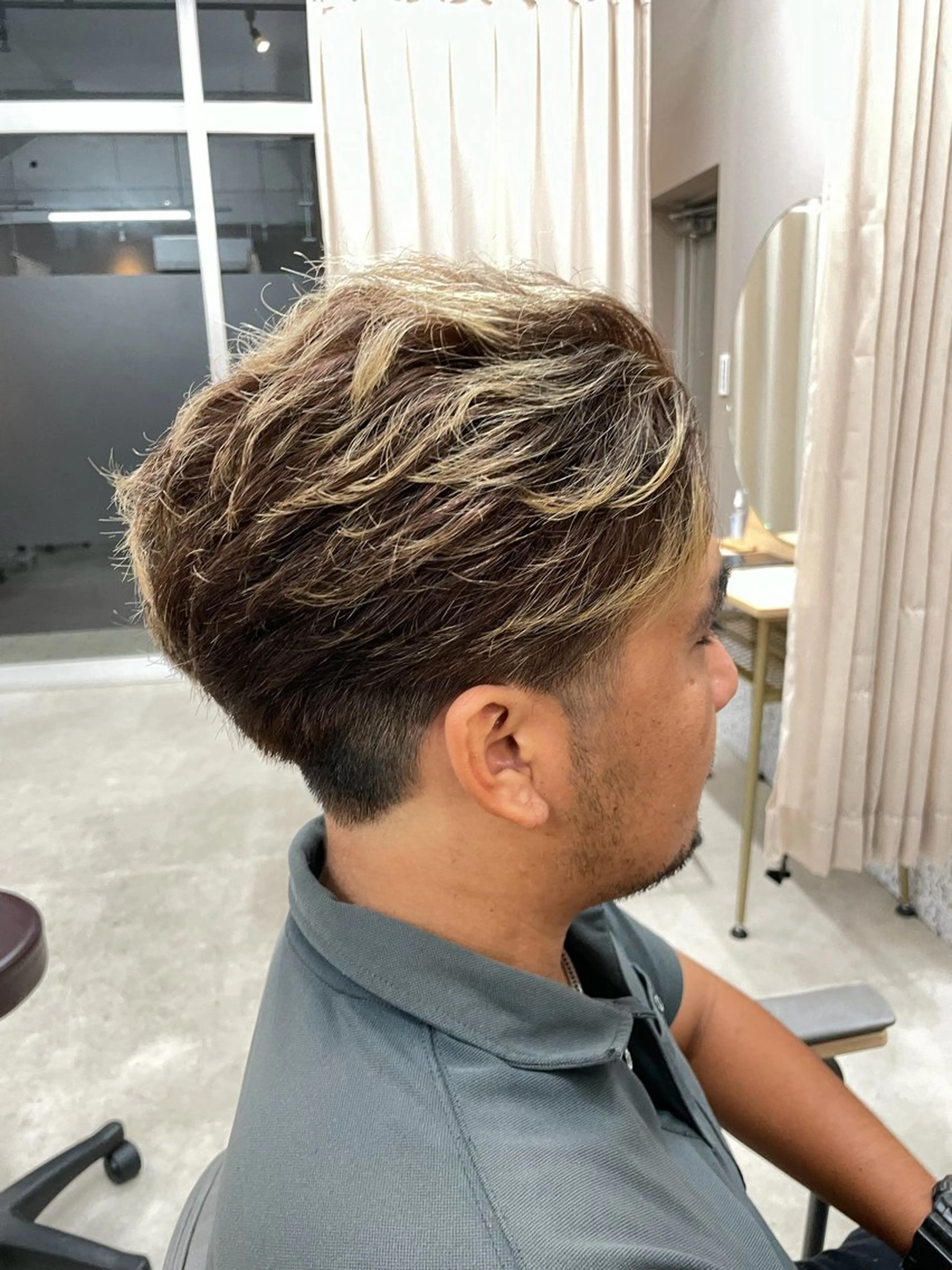 メンズ TELAHAIR 店長TAIKIのヘアスタイル