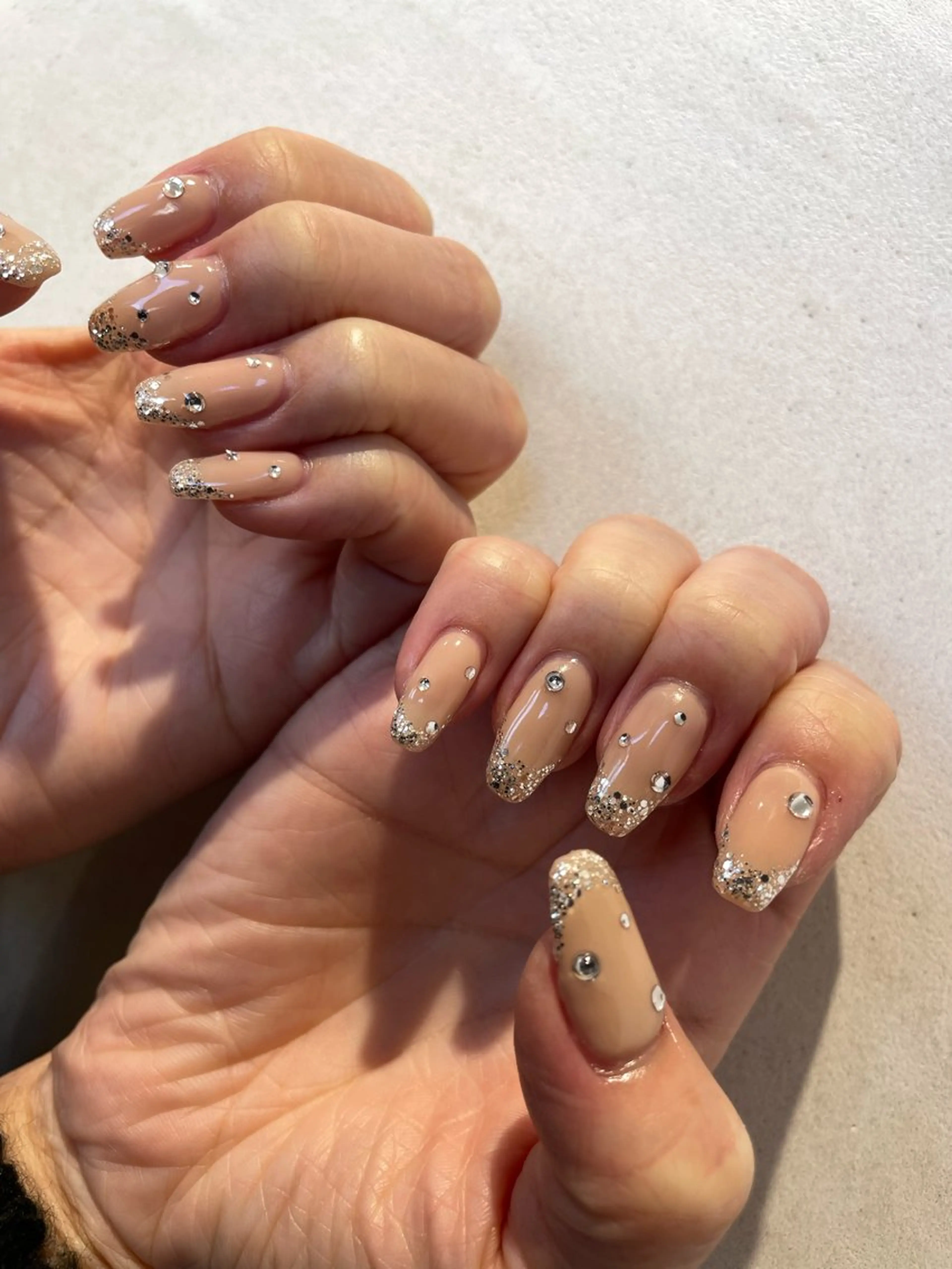 ネイル フレンチネイル キラキラネイル ラメ(グリッター) ストーンネイル nail atelier Kのネイルデザイン