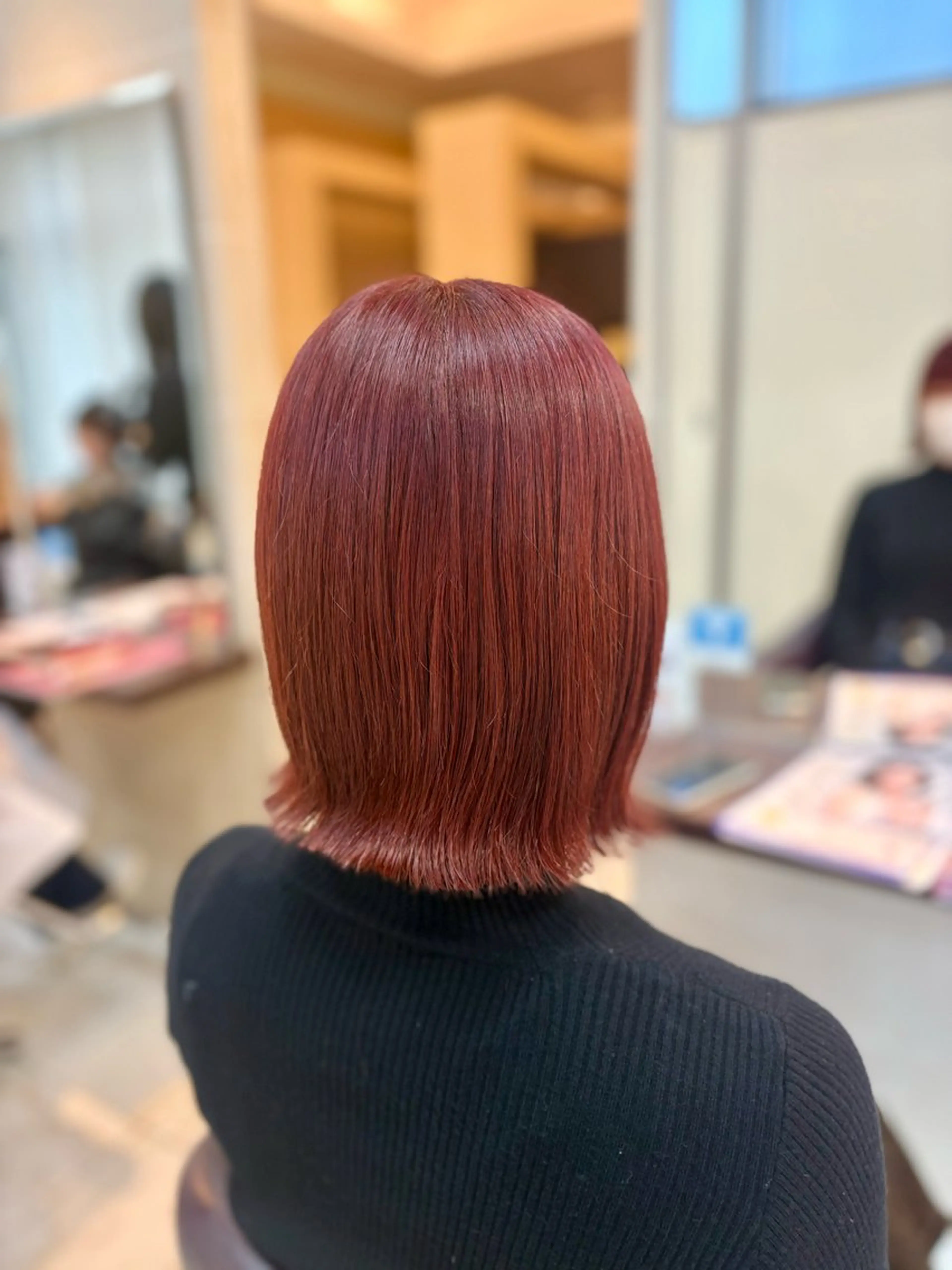 ショート ヘアカラー トリートメント 🎀透明感カラー 🐈ナズナのヘアスタイル