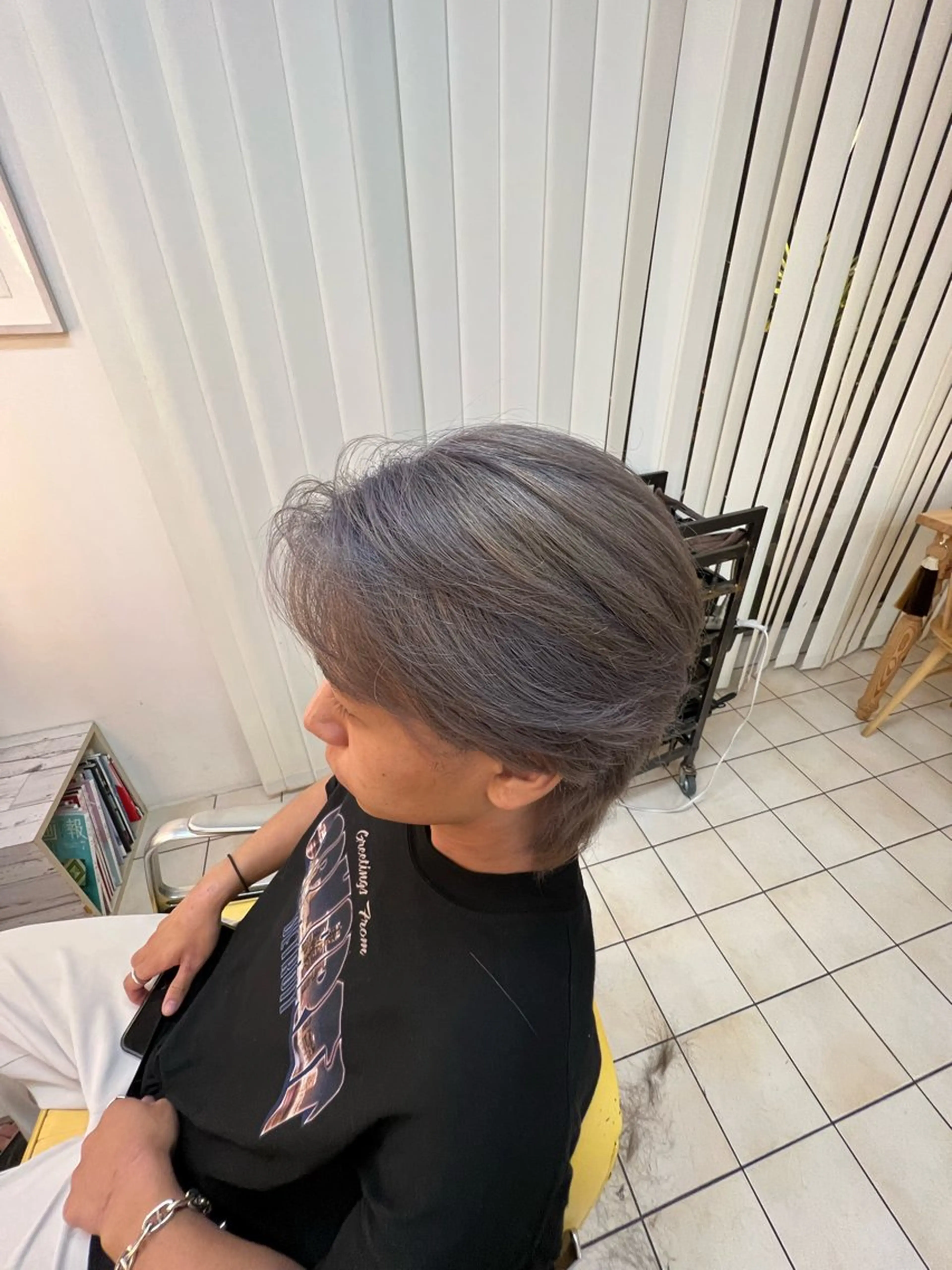 ショート カラー メンズ ラベンダーカラー ヘアカラー 【髪質改善/縮毛矯正 /カラー】ホサカのヘアスタイル