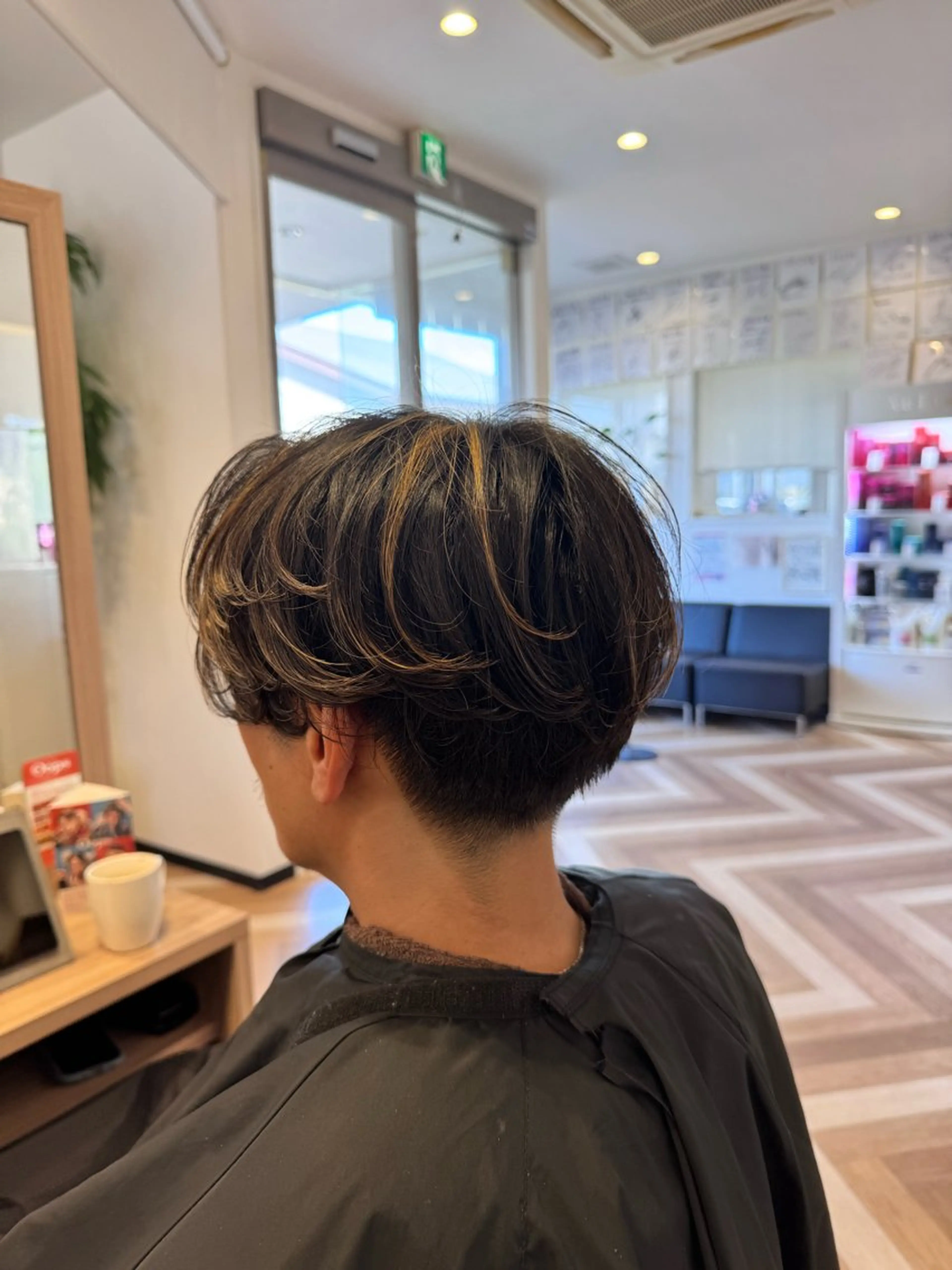 ミディアム カット ✨髪質改善/ブリーチ /レイヤー/山下竣介のヘアスタイル