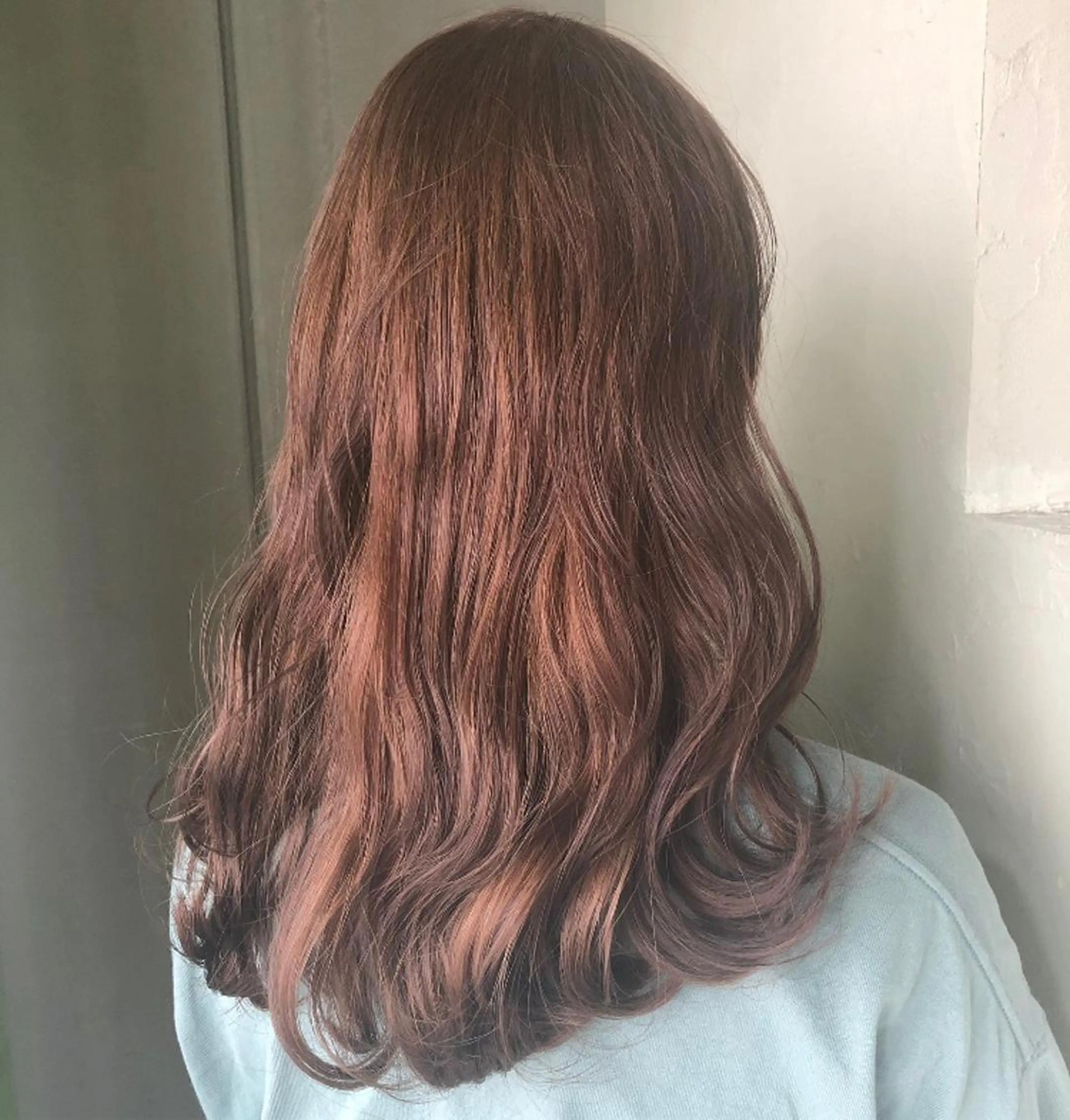 ロング カラー ベージュカラー ダブルカラー ラテベージュ 髪質改善サロン 梅田/ヨナミネのヘアスタイル