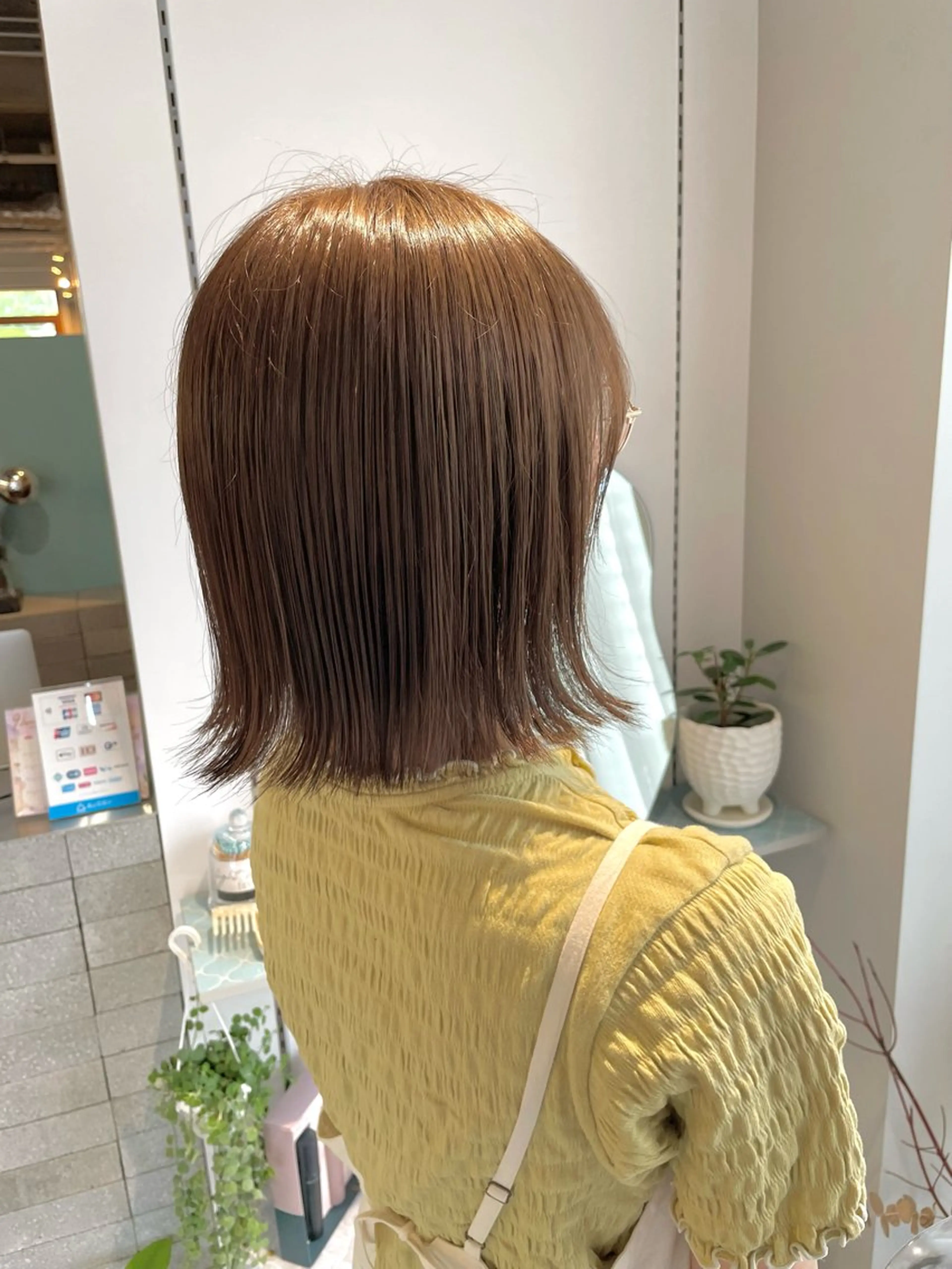 ショート カラー ブリーチ グレージュ ブリーチなしカラー オリーブグレージュ オリーブグレー カット ヘアカラー トリートメント 髪質改善×美髪矯正 艶髪カラー 阪口のヘアスタイル
