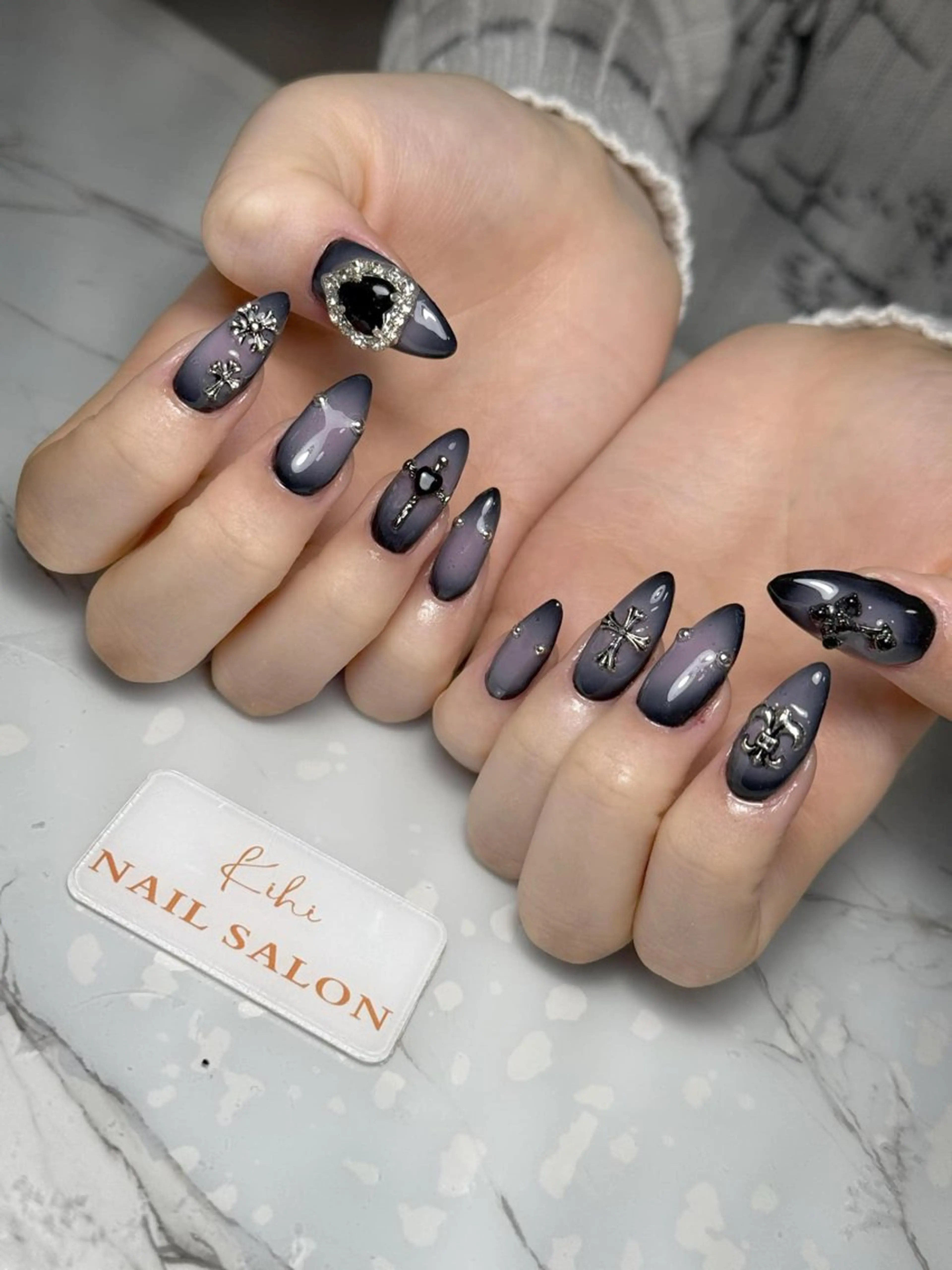 ネイル アートネイル フレンチネイル ジェルネイル グラデーション 韓国ネイル さくら💮💮 【オフ無料】のネイルデザイン