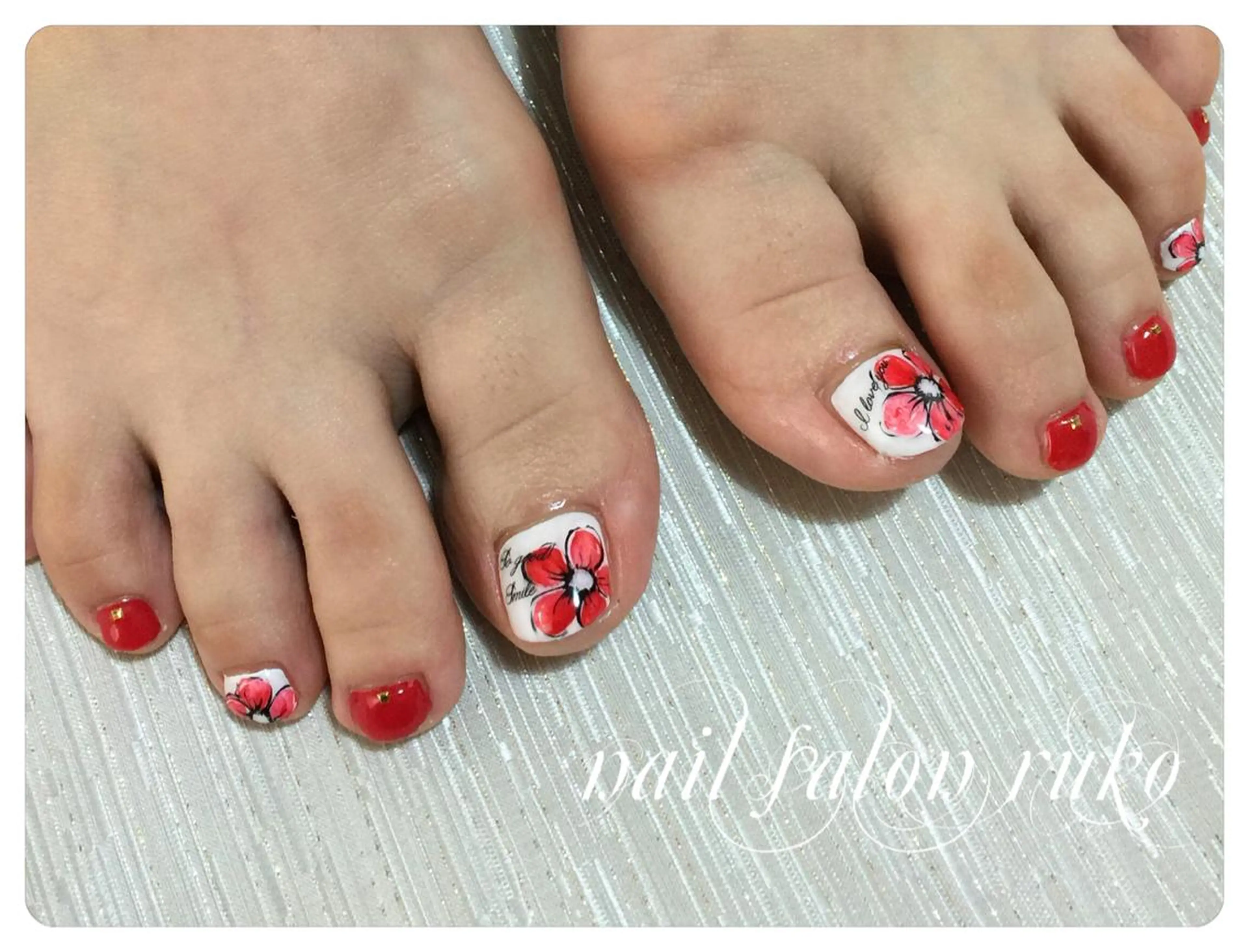 ネイル フットネイル pang akiのマツエク・マツパデザイン