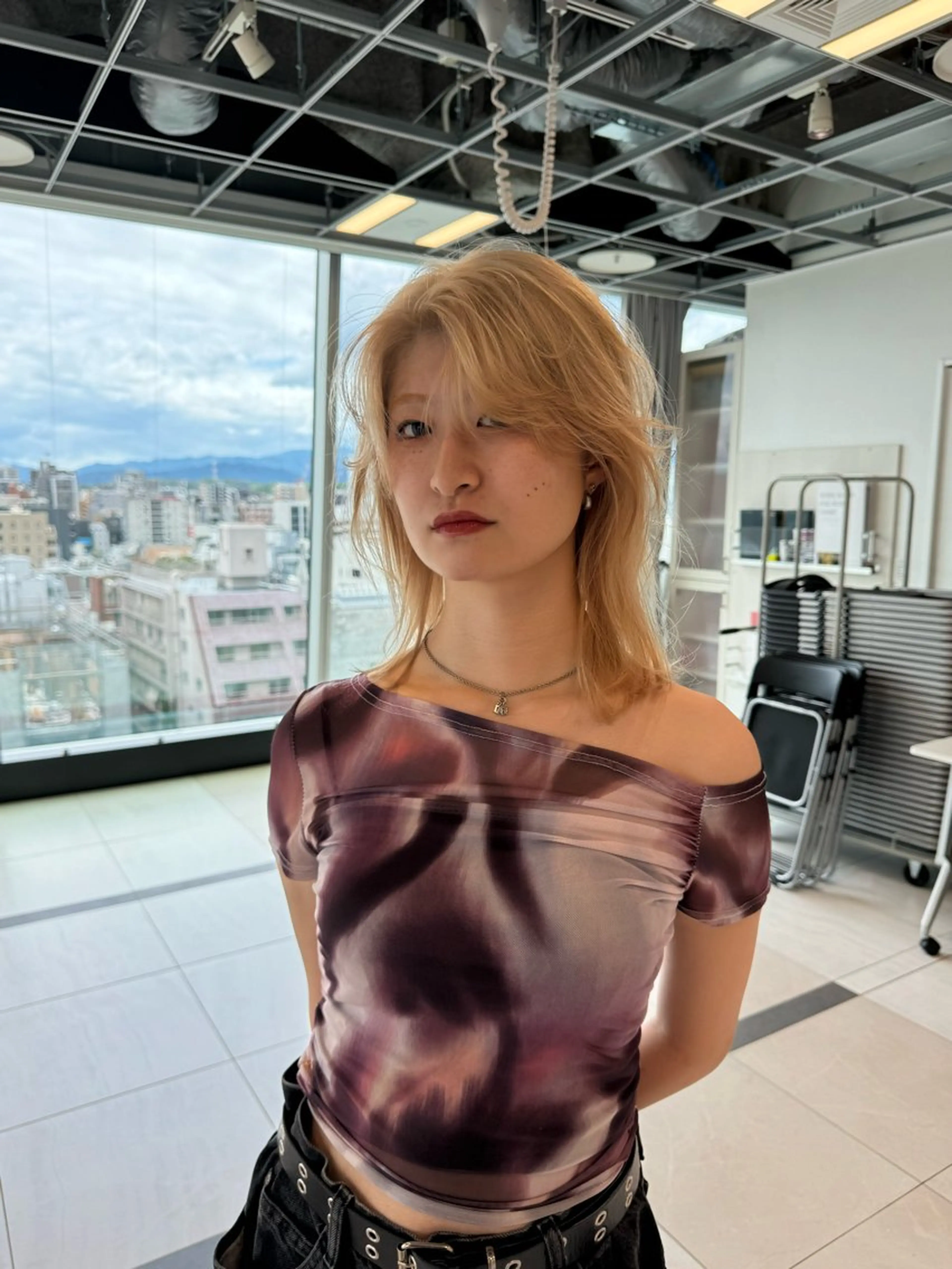 ミディアム カラー dao/ミルクティー /ブラウン/ブロンドのヘアスタイル