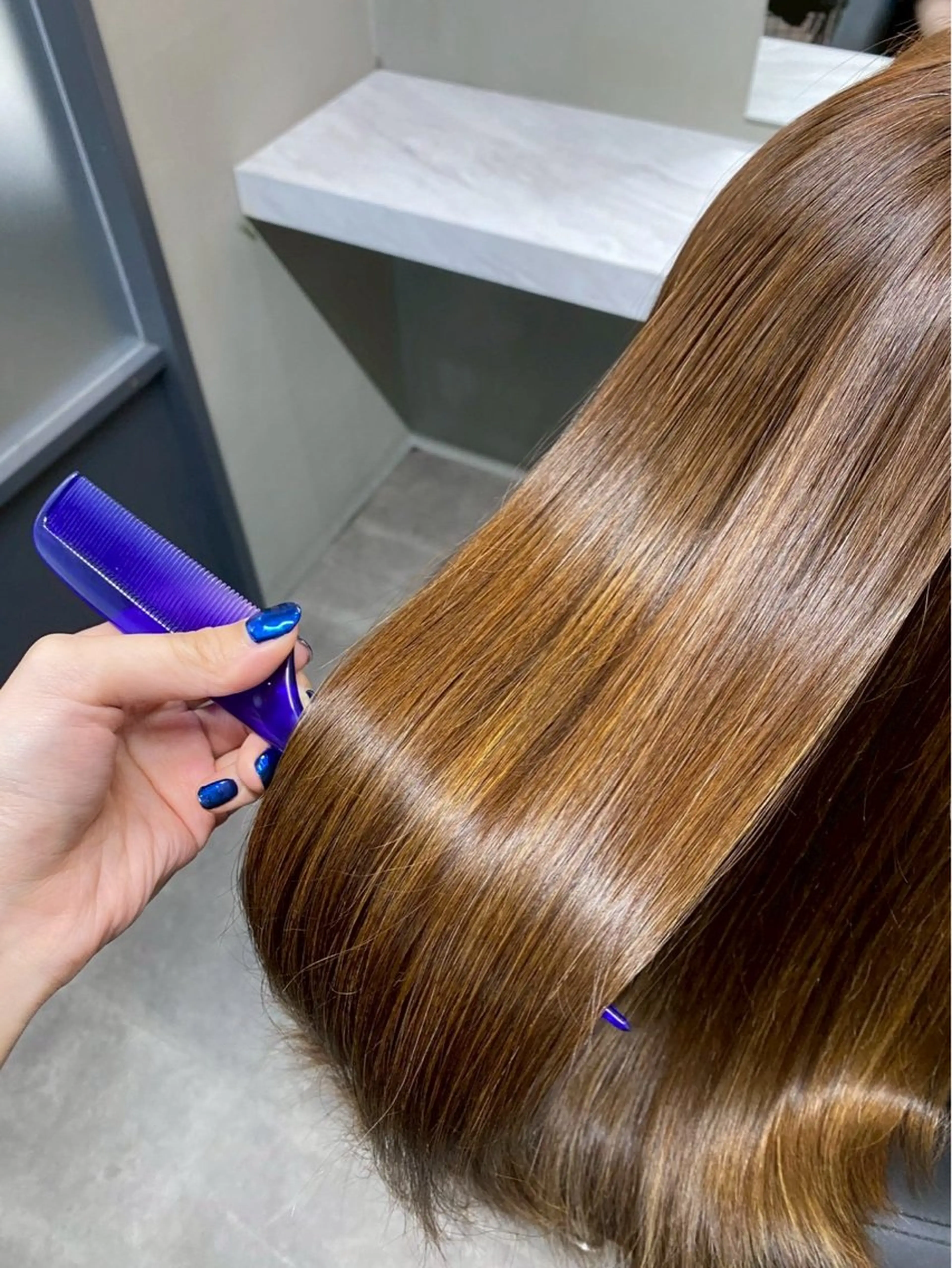 ロング ヘアカラー 木村 智美のヘアスタイル