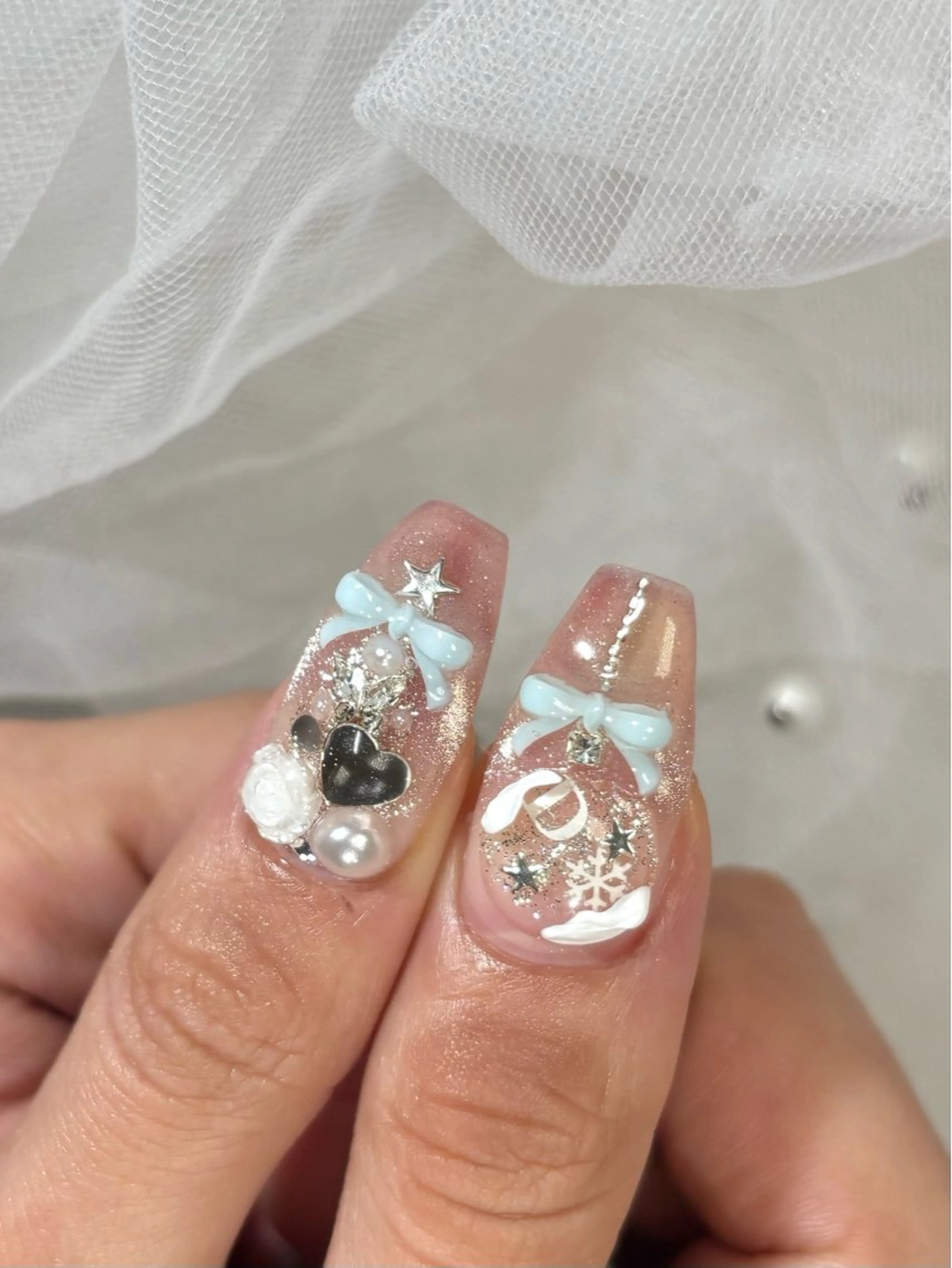 ネイル 冬ネイル クリスマス ハンドネイル émure. パラジェル認定サロンのネイルデザイン
