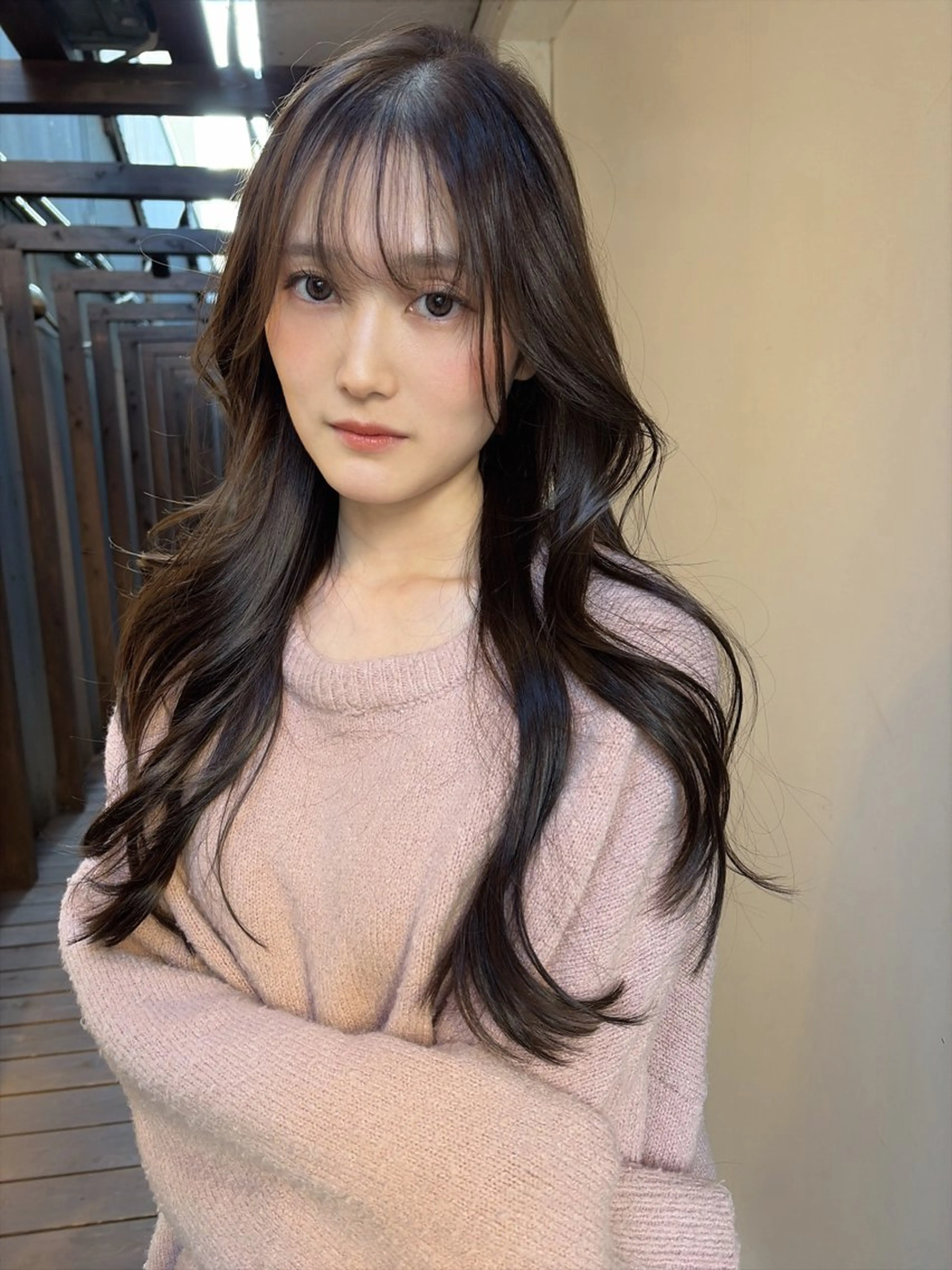 ロング カラー ロングレイヤー レイヤーカット ロング カット トリートメント AiM エイム　韓国レイヤーのヘアスタイル