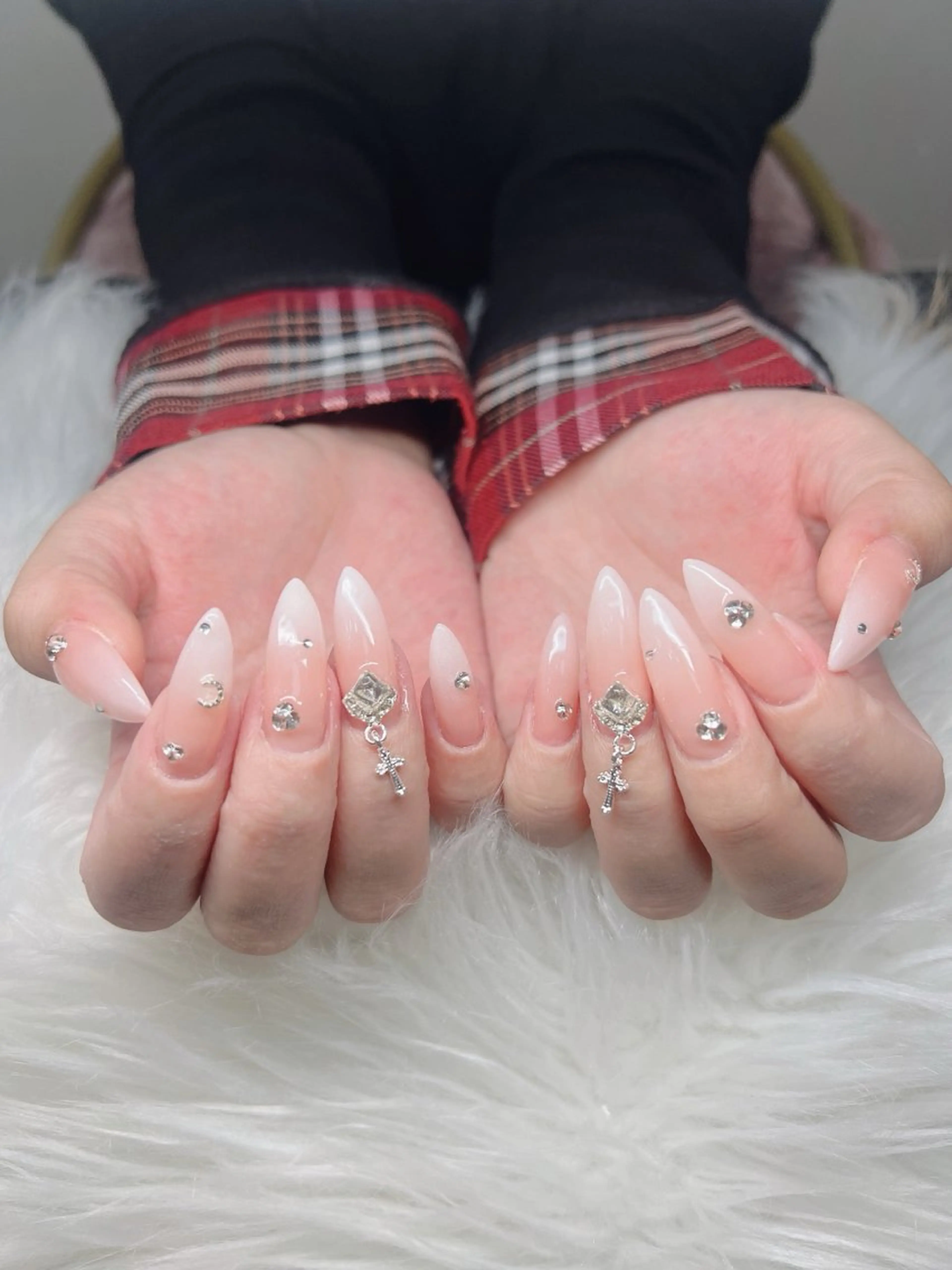 ネイル ハンドネイル Lee Nails チップ長さだし専門店のネイルデザイン