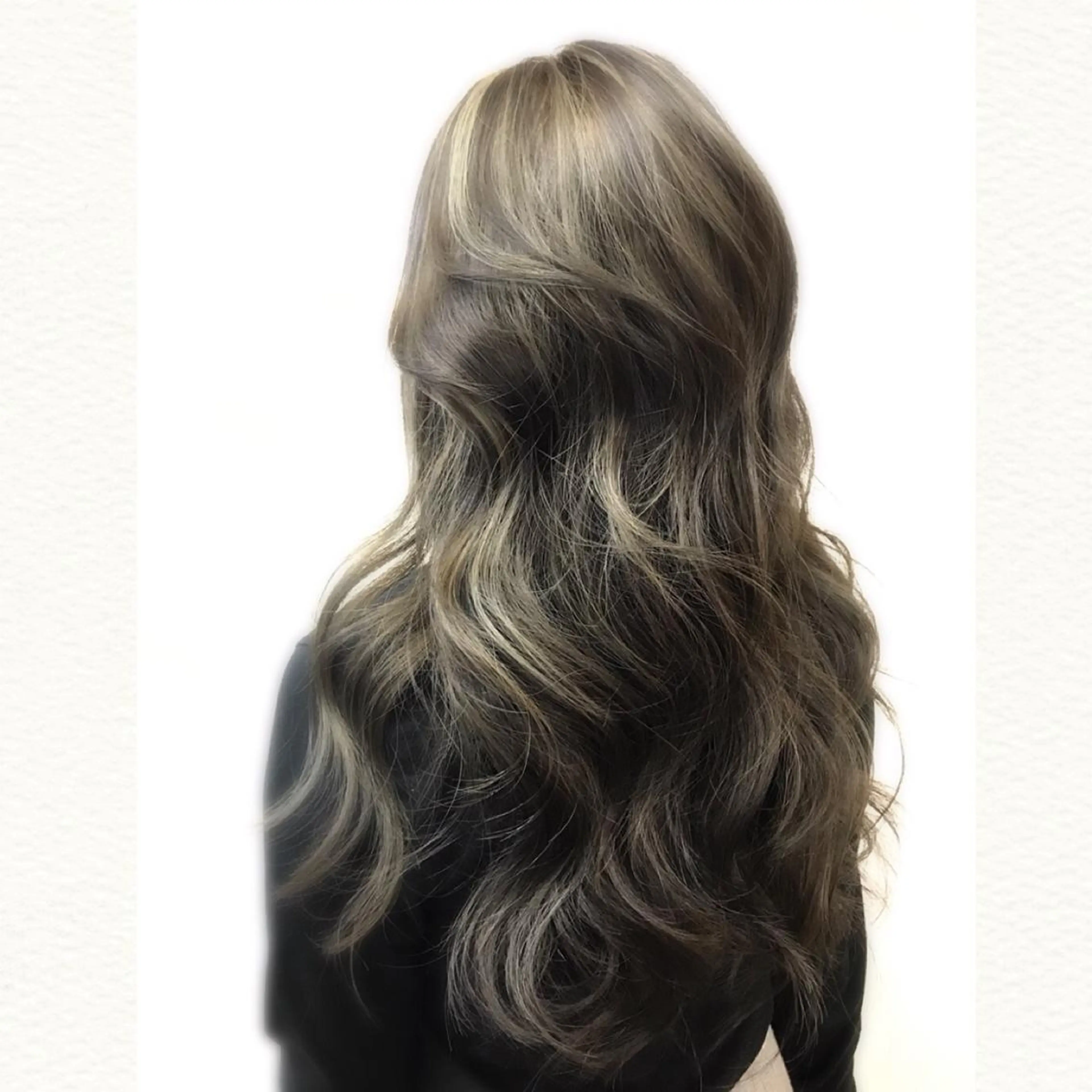 ミディアム セミロング ロング カラー グレージュ ハイライトカラー 外国人風カラー ハイライト hair design BRAT所属・岩崎 よしの /BRAT/築地口のヘアスタイル