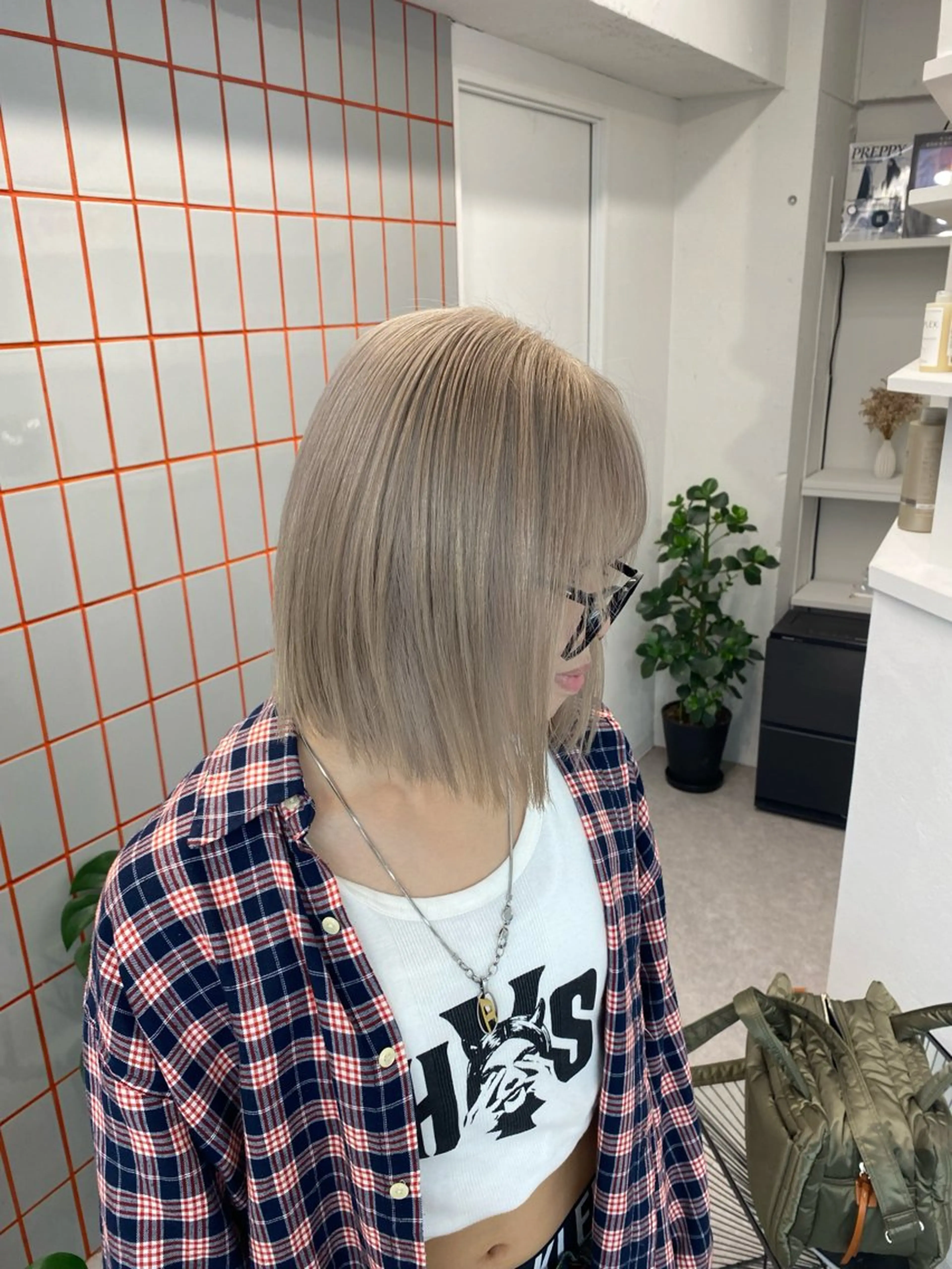 ミディアム カラー ベージュカラー ブロンド ダブルカラー ハイトーンカラー ピンクカラー カットモデル様無料 💎saaya💎のヘアスタイル