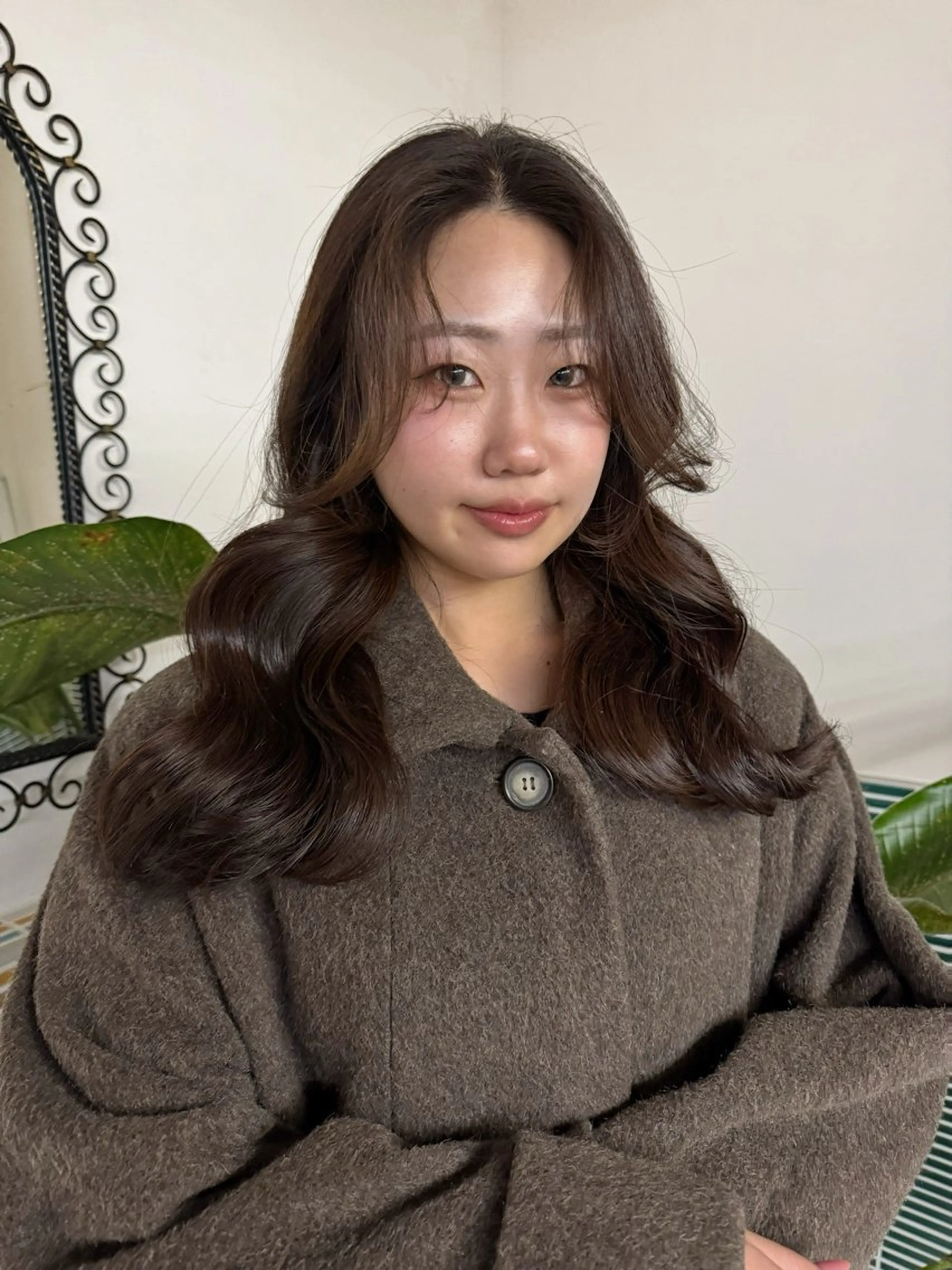 ロング ヘアカラー 梅田/ハイトーン/ 透明感カラー/縮毛のヘアスタイル