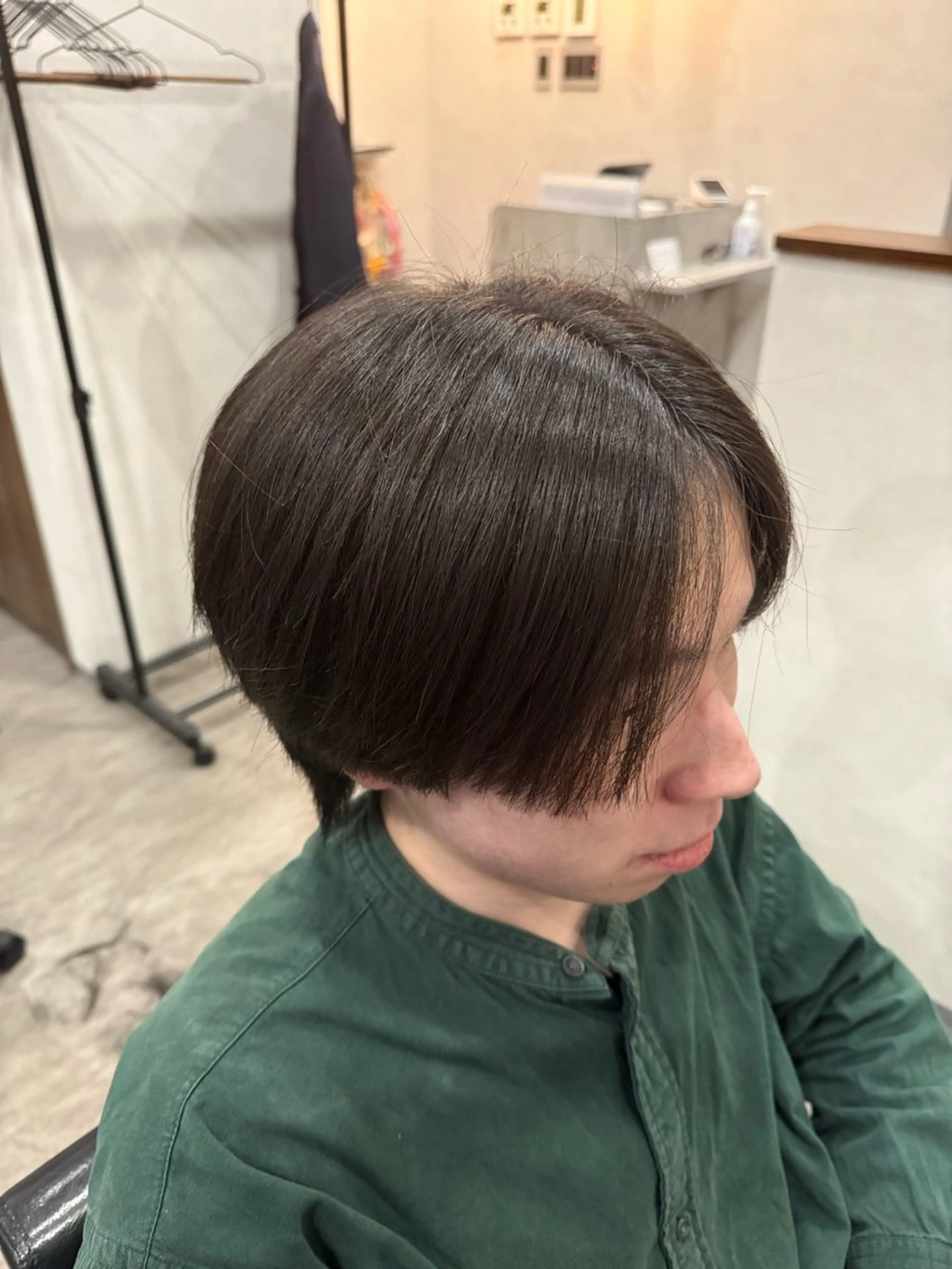 メンズ センターパート メンズウルフカット ウルフカット 山田 聖也のヘアスタイル