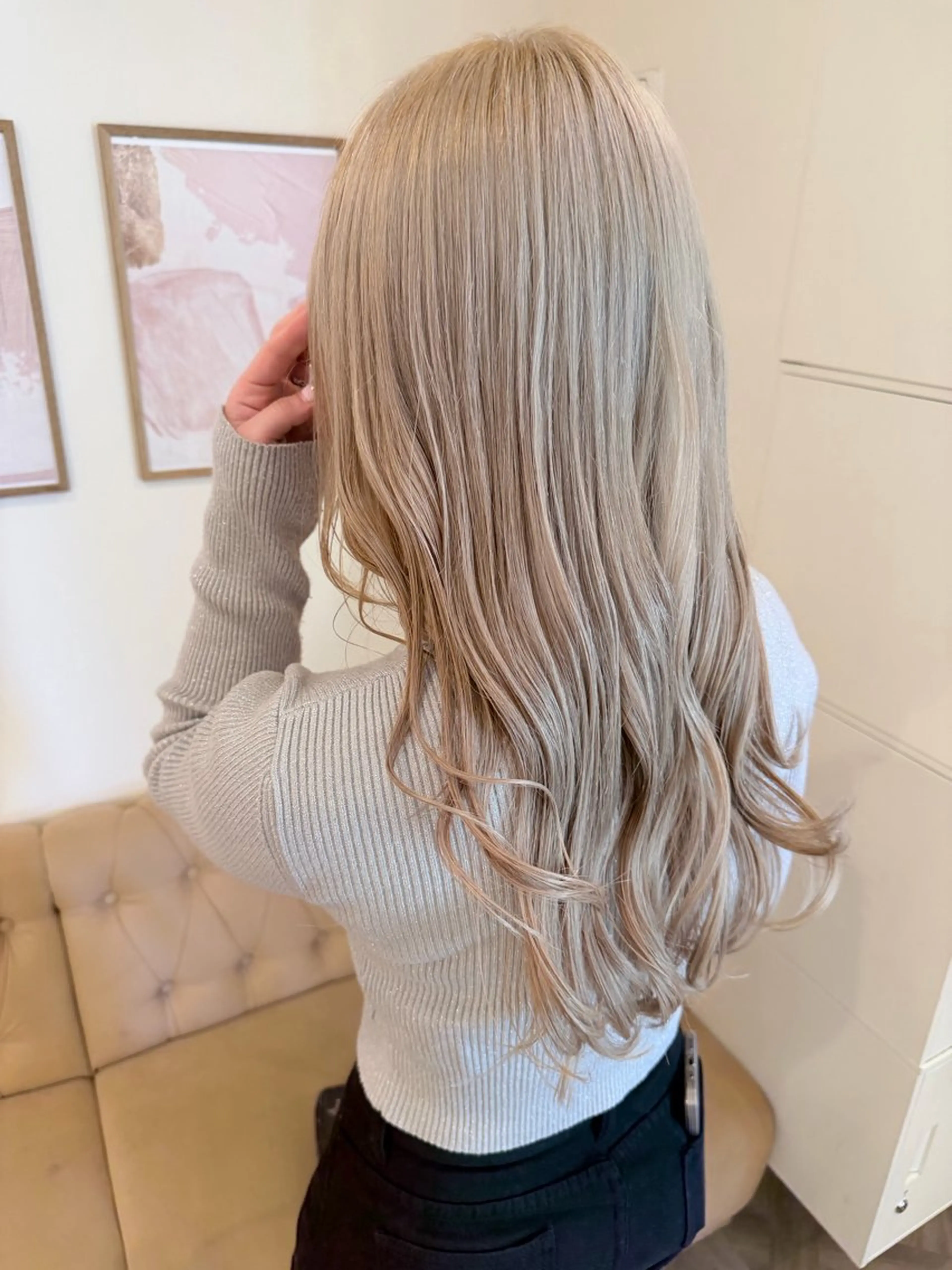 ロング ヘアカラー トリートメント 草野ゆずき⌇縮毛矯正 ⌇Wカラー⌇レイヤーのヘアスタイル