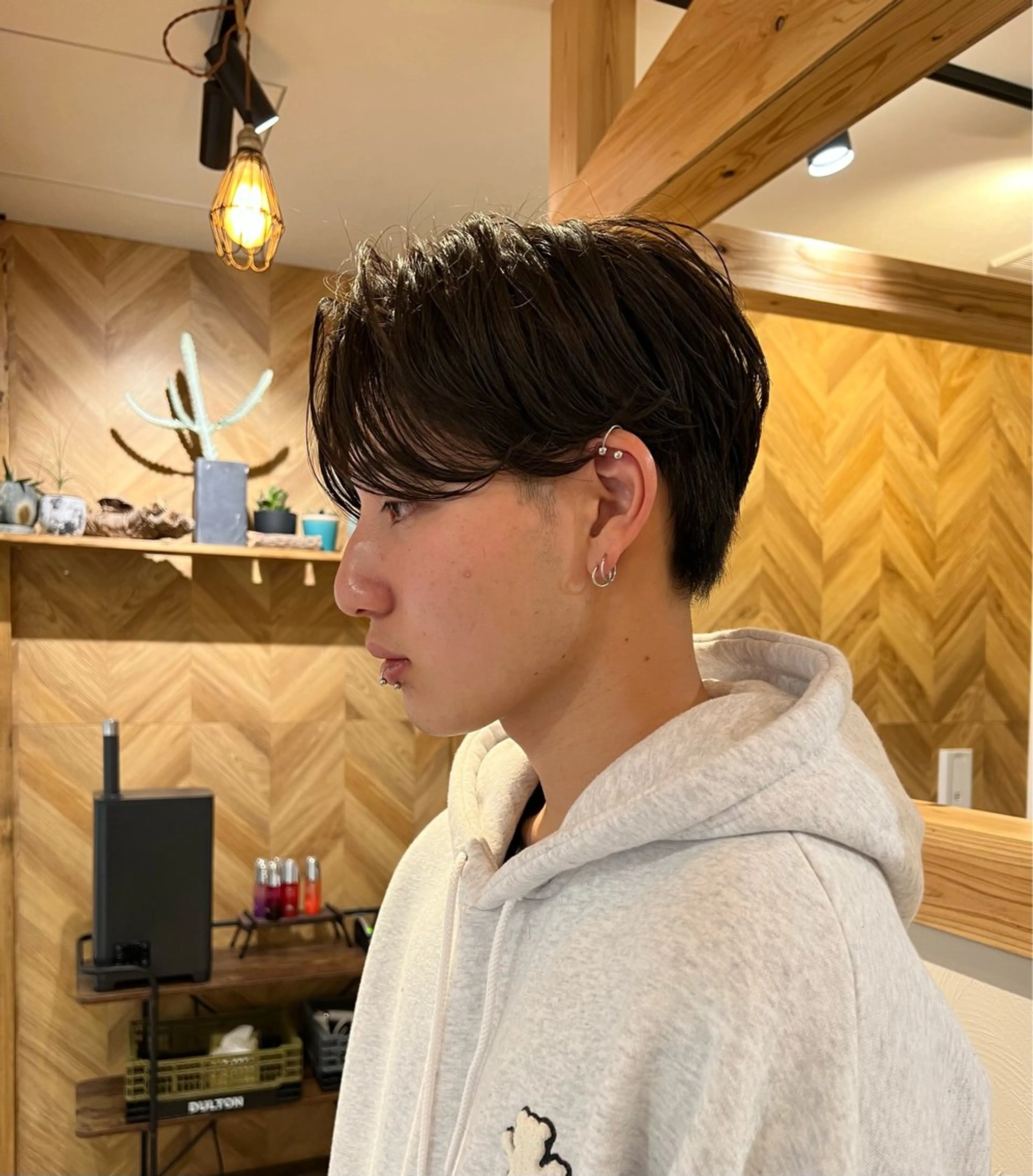 メンズ 畝原 陽真里のヘアスタイル