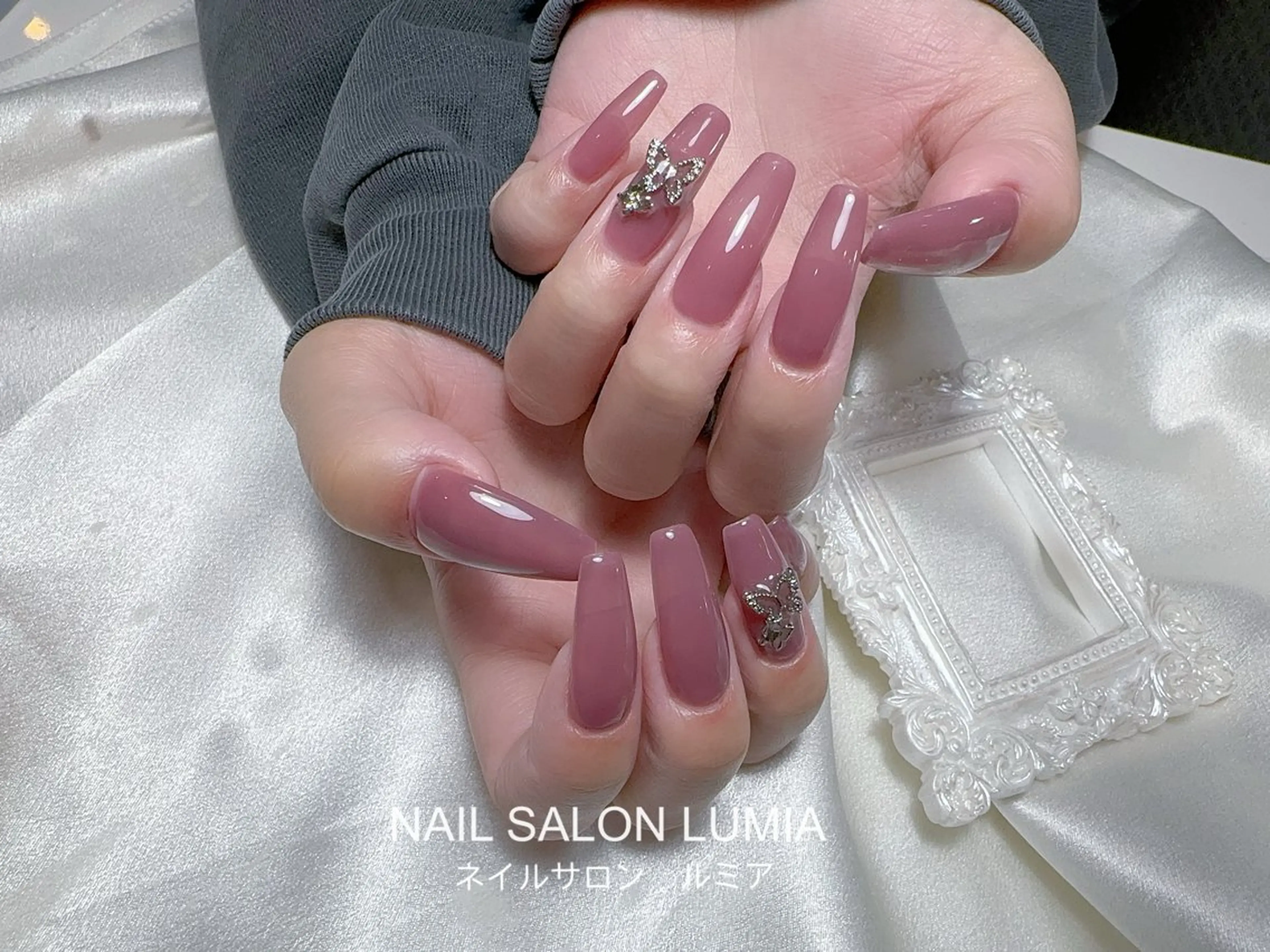 ネイル ハンドネイル ネイルサロン ルミア Lumia 店長のネイルデザイン