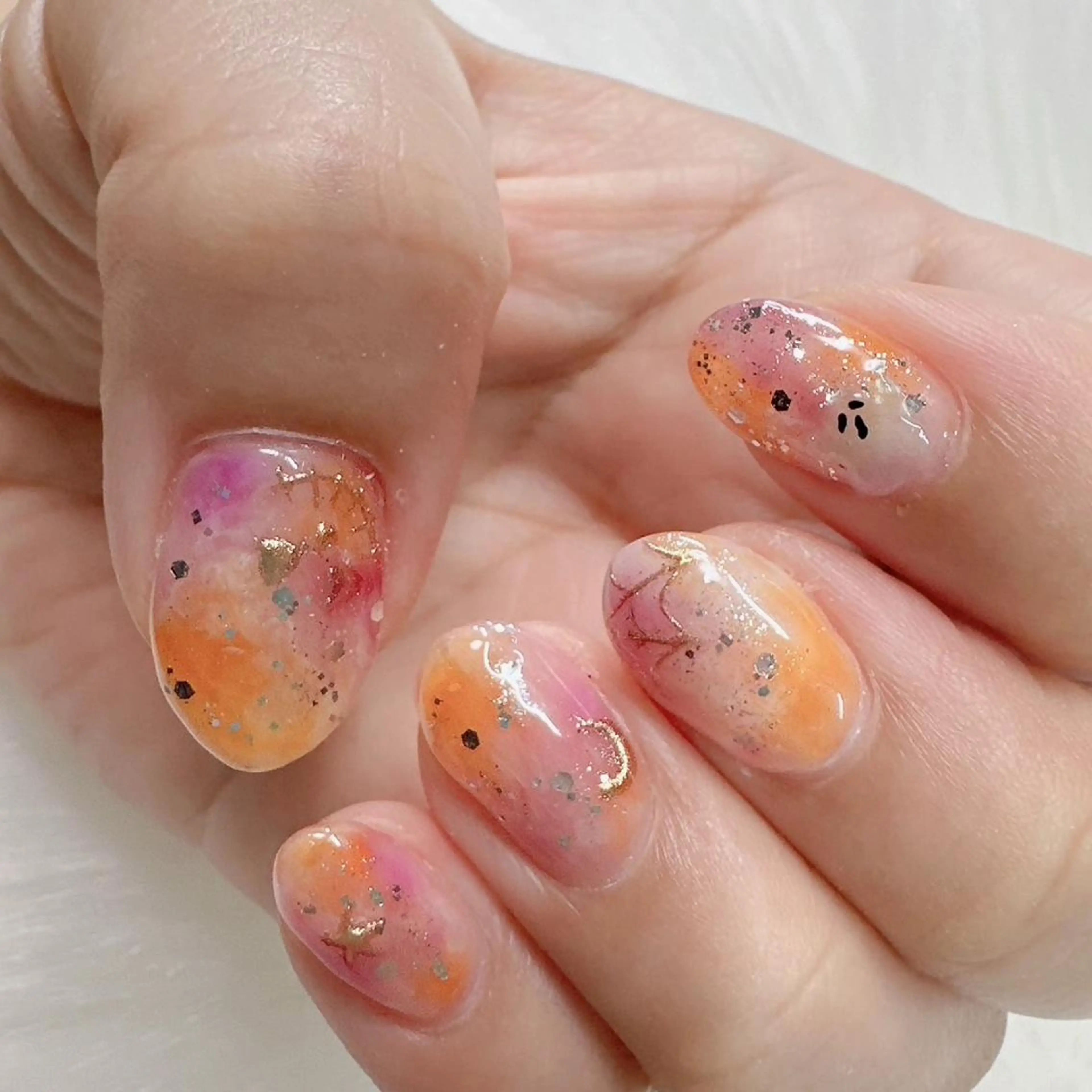 ネイル ハロウィン ニュアンスネイル 山下 アップネイルのネイルデザイン