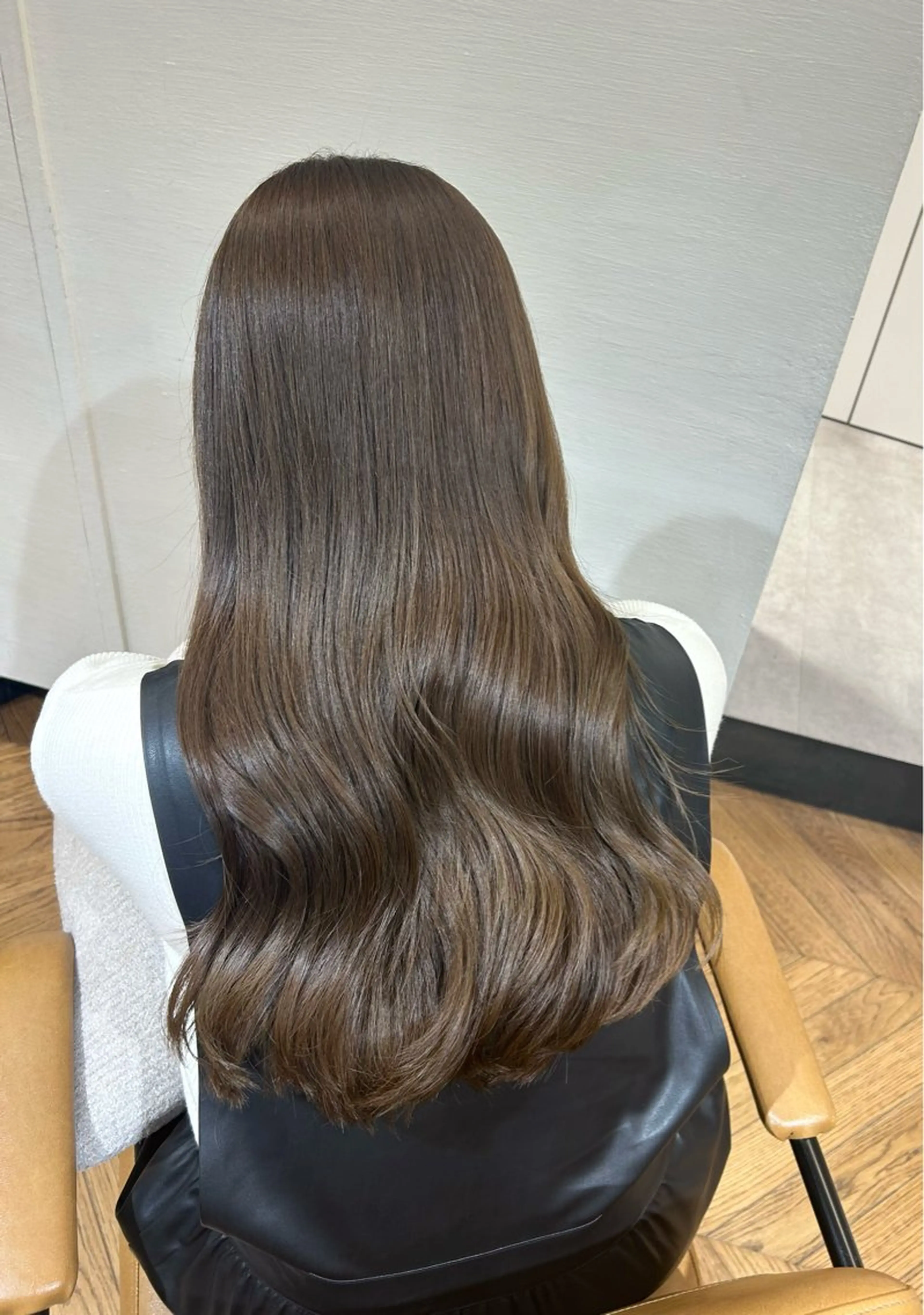 セミロング カラー ブリーチ 透明感カラー bnd_bnd アイのヘアスタイル