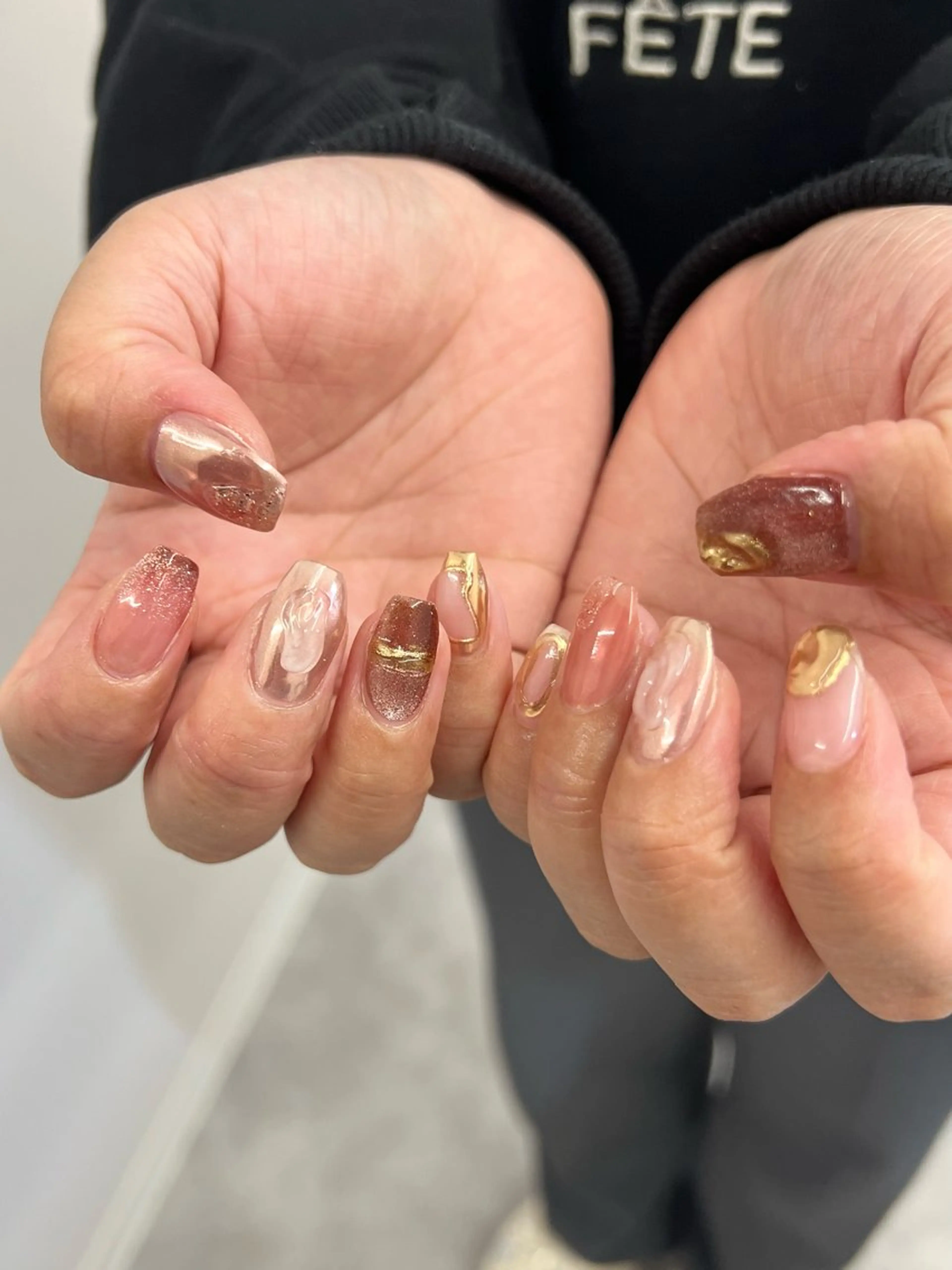 ネイル オーロラネイル ジェルネイル マグネットネイル ミラーネイル ニュアンスネイル ハンドネイル ハンドケア Bana_ Nailのネイルデザイン