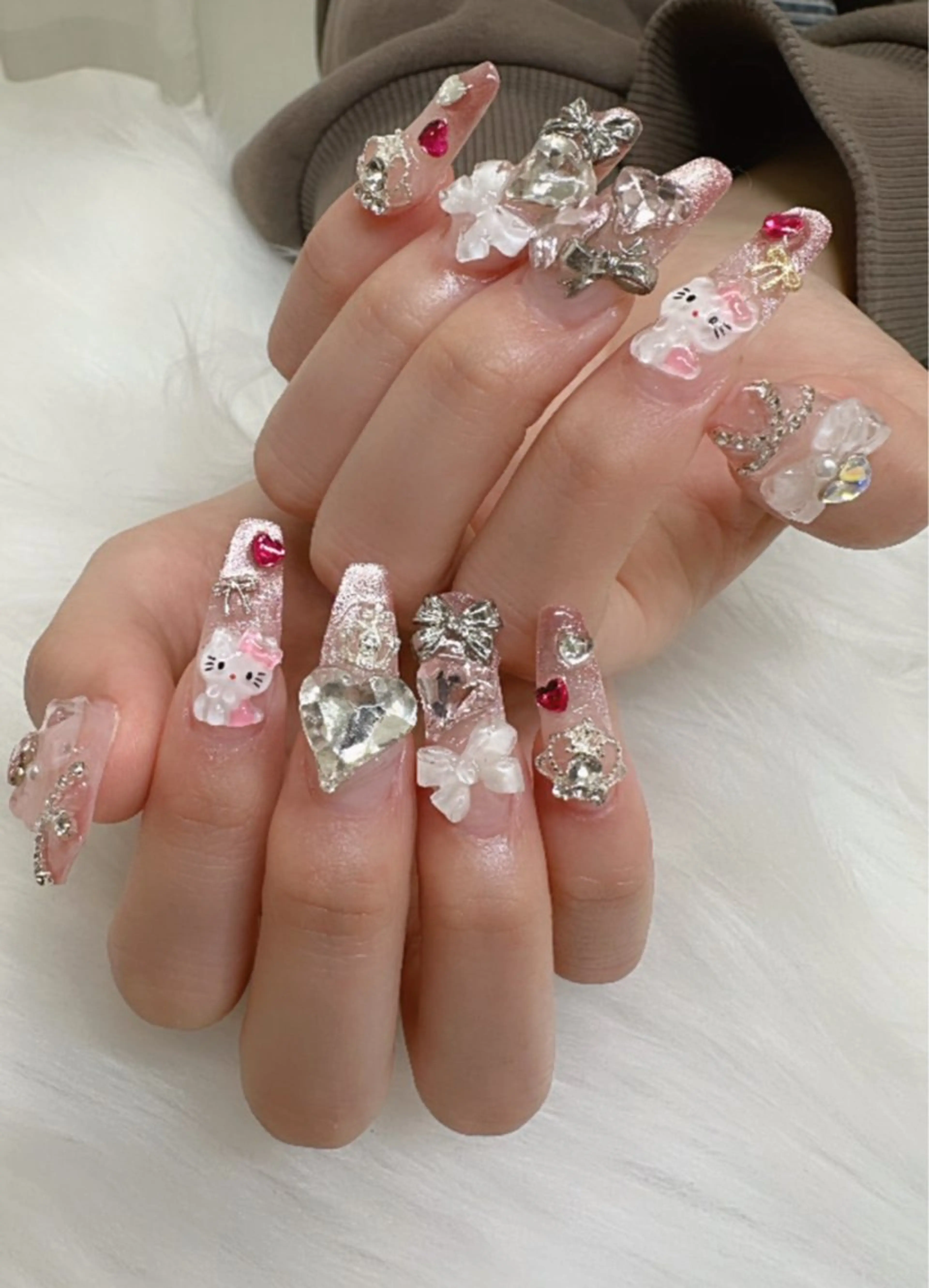 ネイル PROVE Nail 🫧satomiのネイルデザイン
