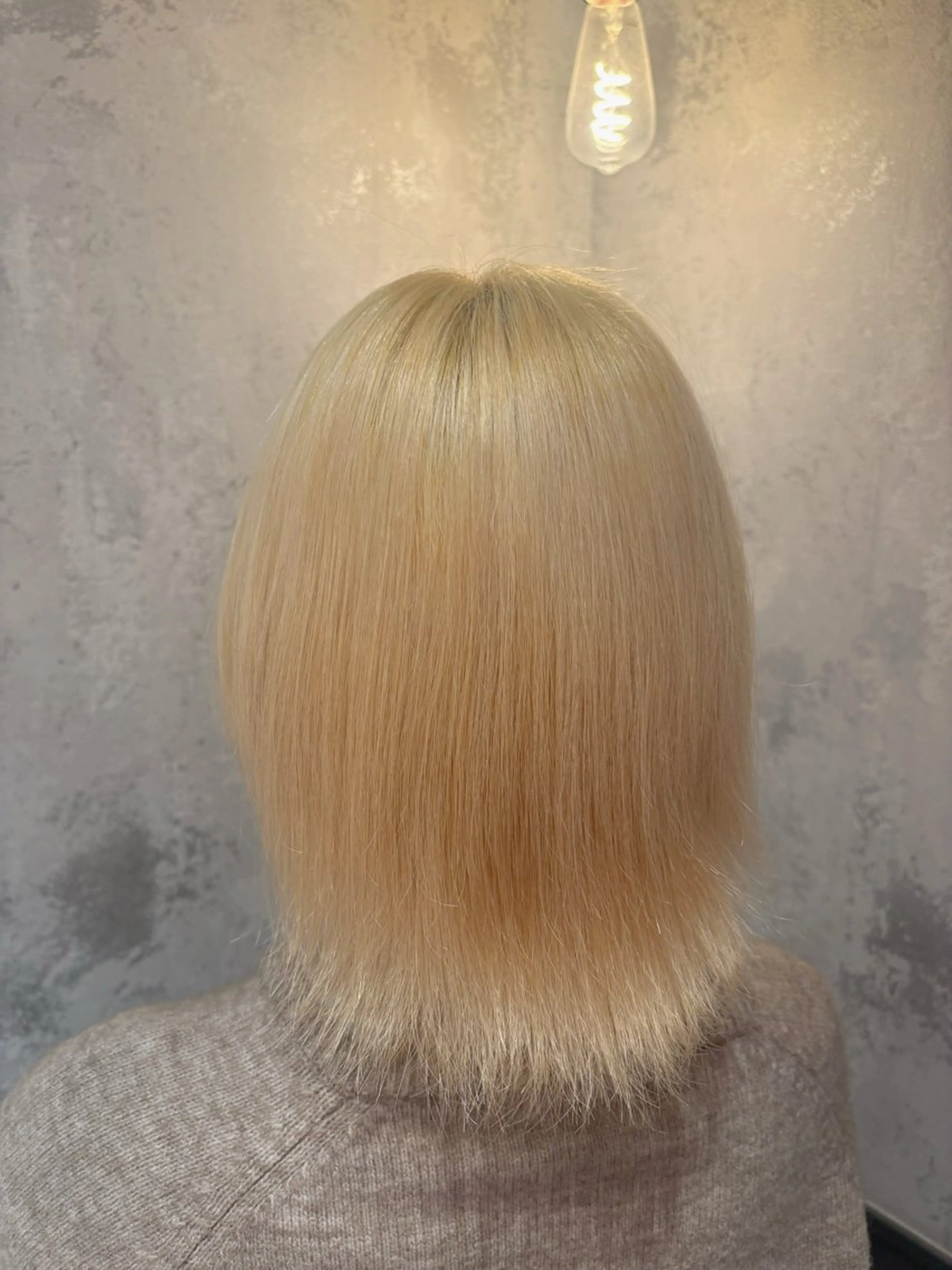 ミディアム 向山 月雫のヘアスタイル