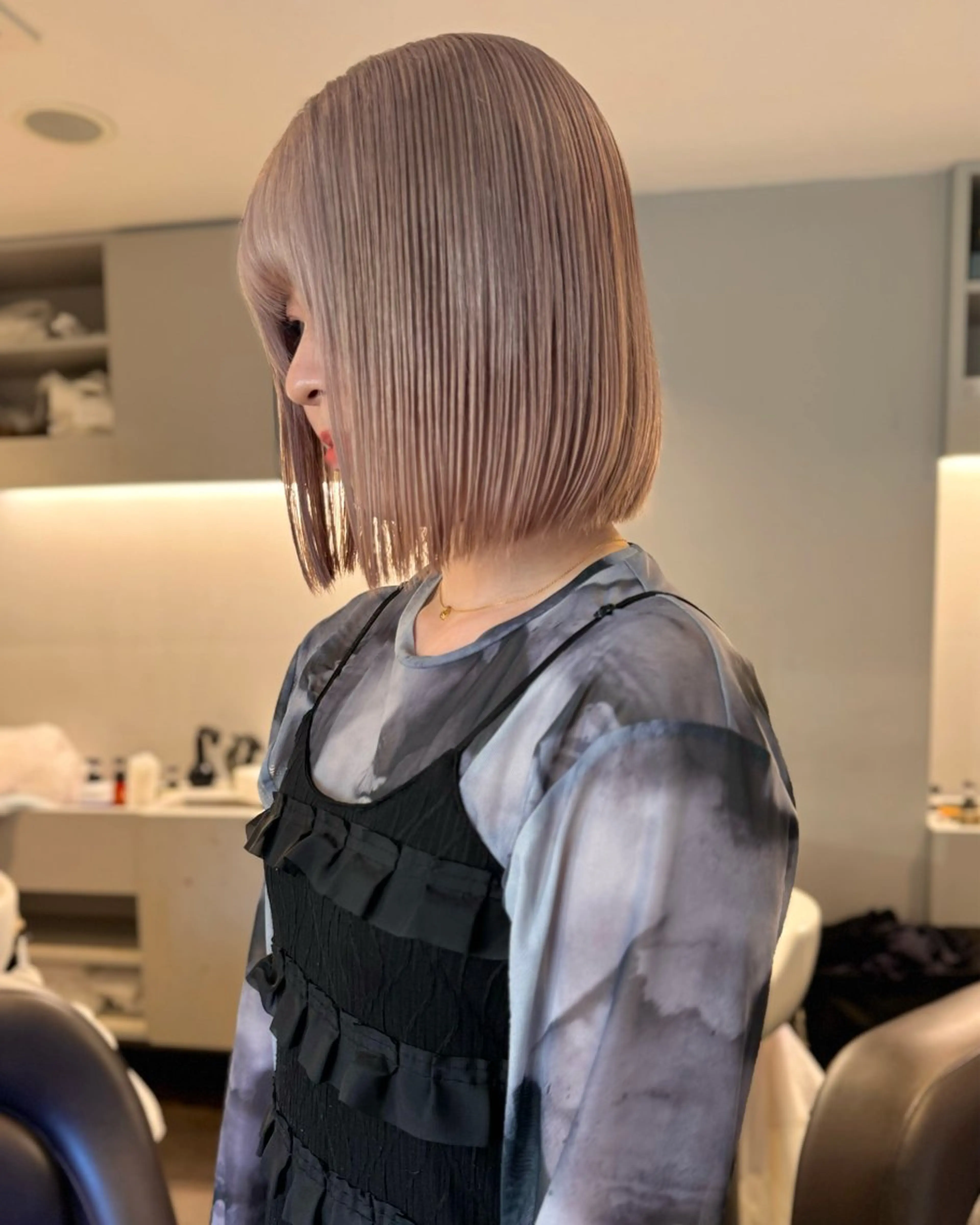 ショート カラー ブリーチ ハイトーンカラー ヘアカラー トリートメント RAIMA ケアハイトーンのヘアスタイル