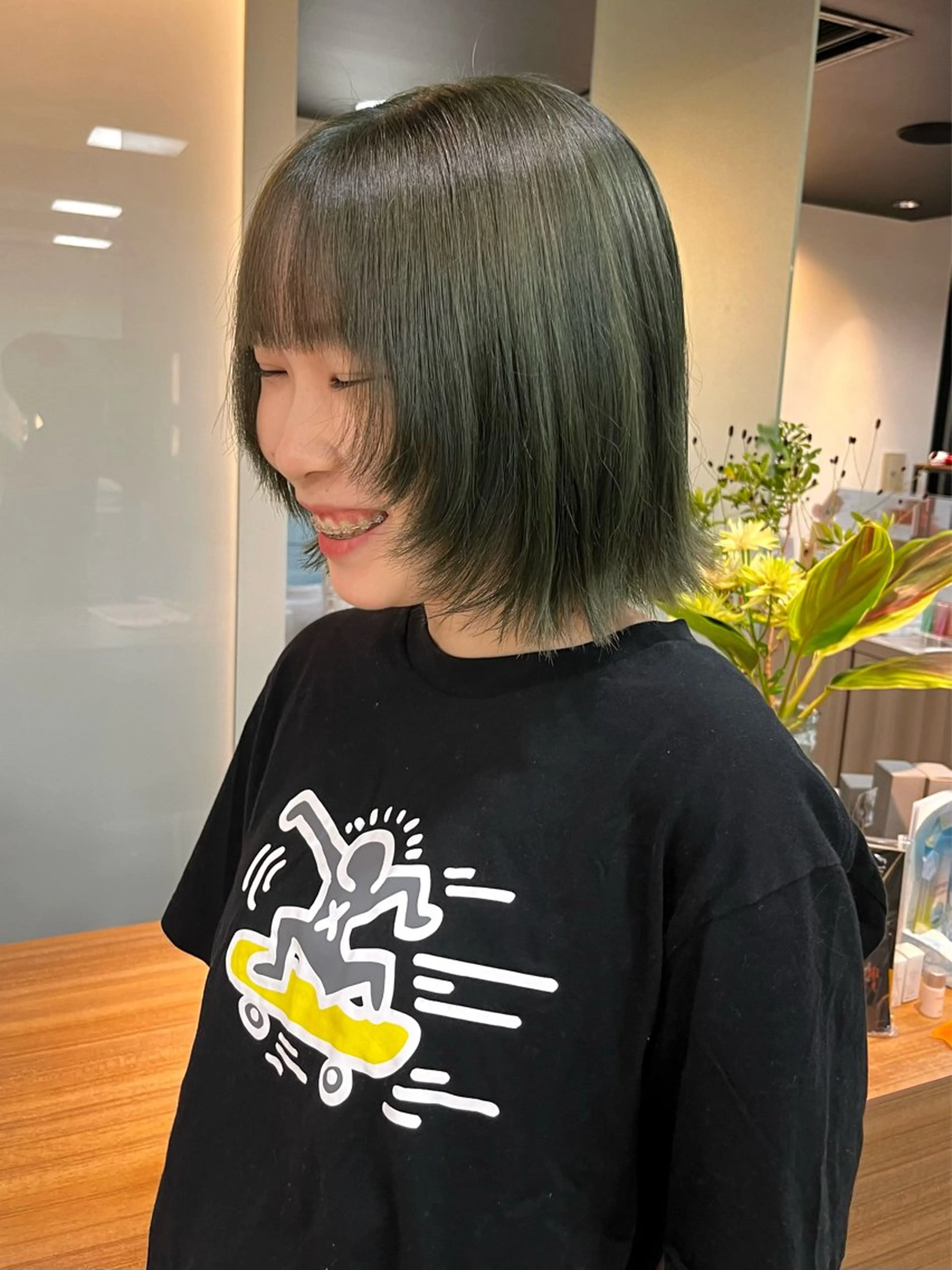 ショート カラー 顔まわりレイヤー レイヤーカット カット ヘアカラー トリートメント レイヤーカット/ブラ ウンカラー/河野凜のヘアスタイル