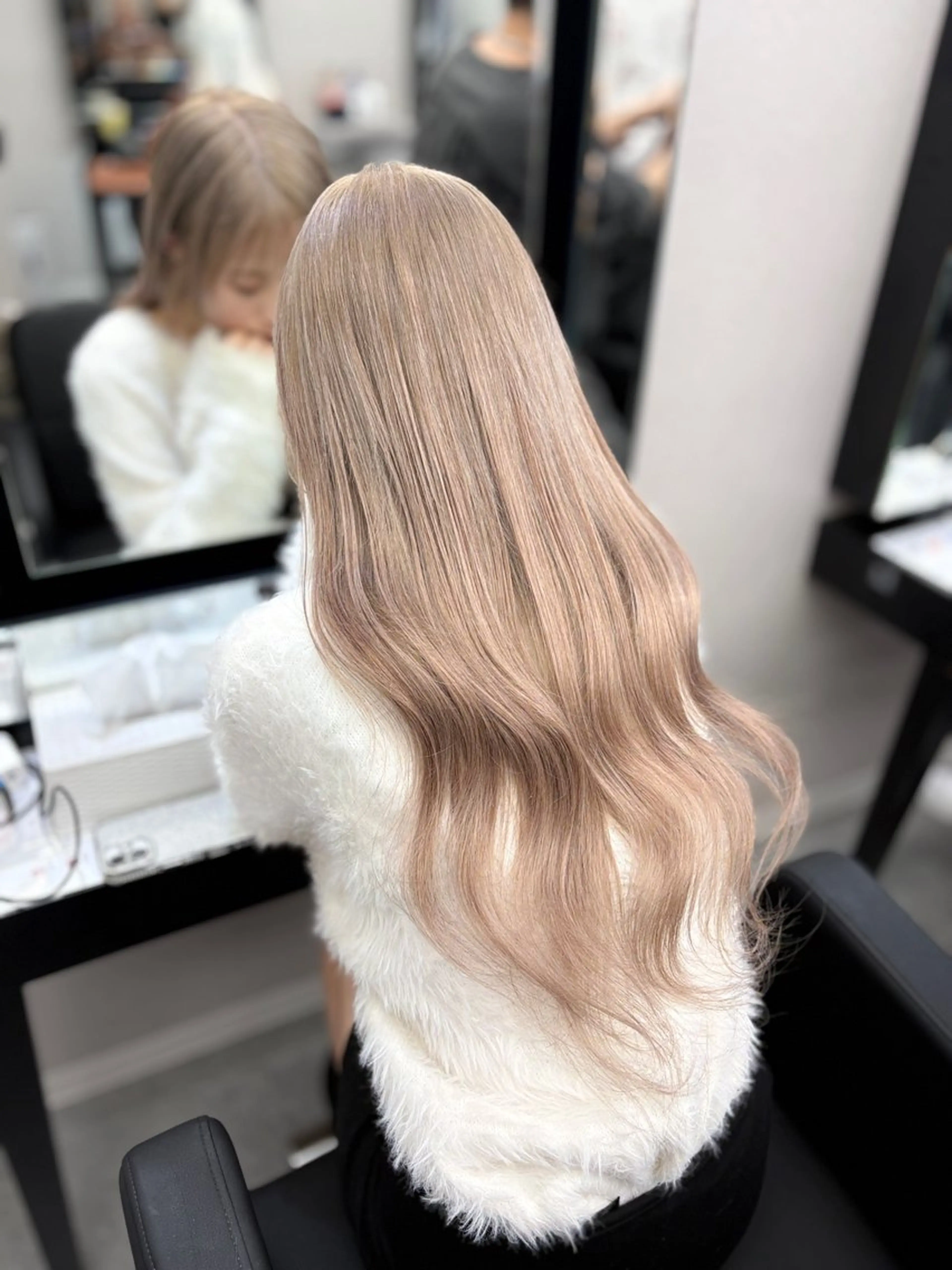 ロング カラー ブリーチ ヘアカラー エクステ 🫧miyu/艶カラ ーエクステ🫧のヘアスタイル