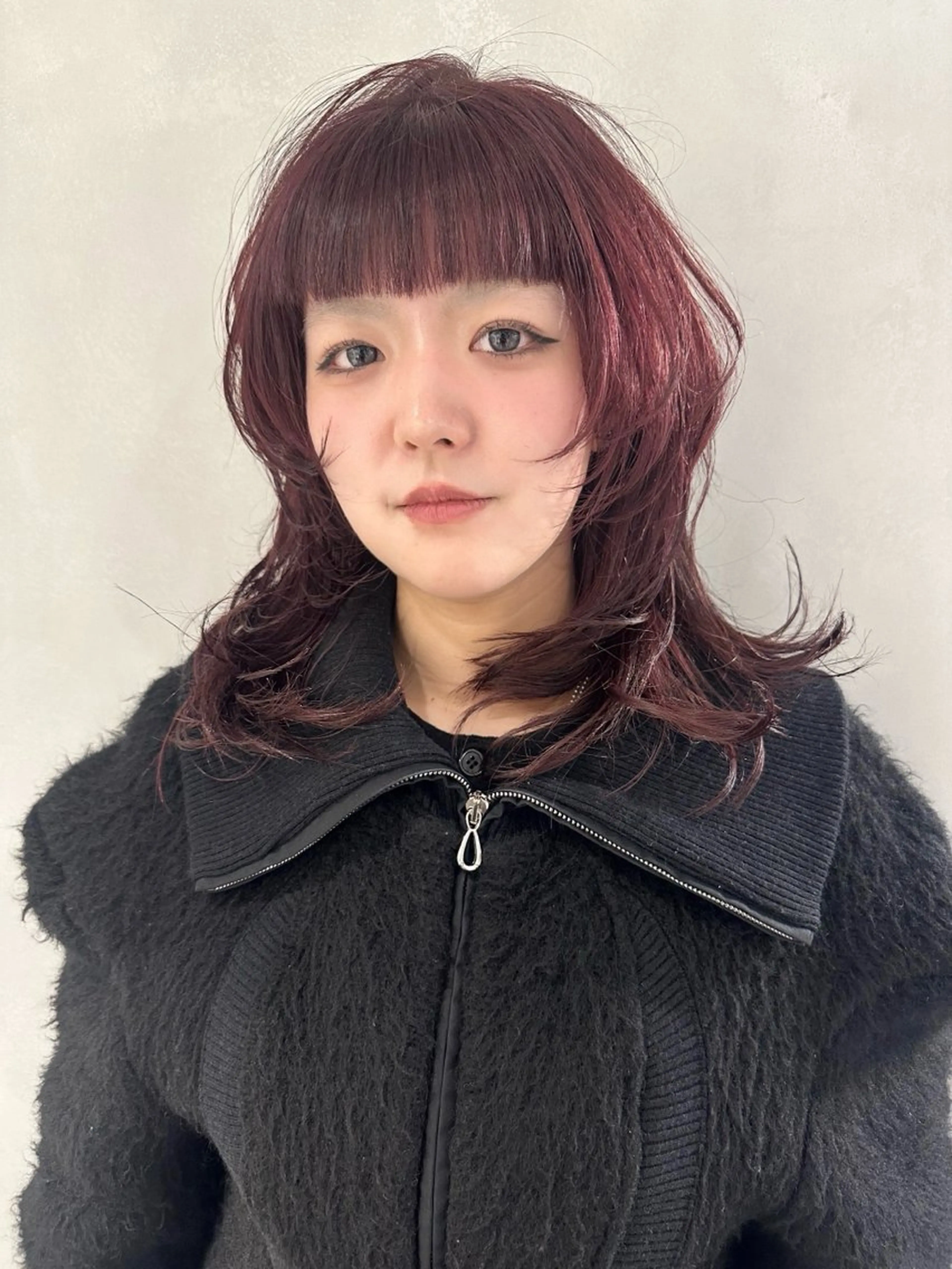 ロング カラー ヘアカラー remi ボブレイヤー／パーマのヘアスタイル