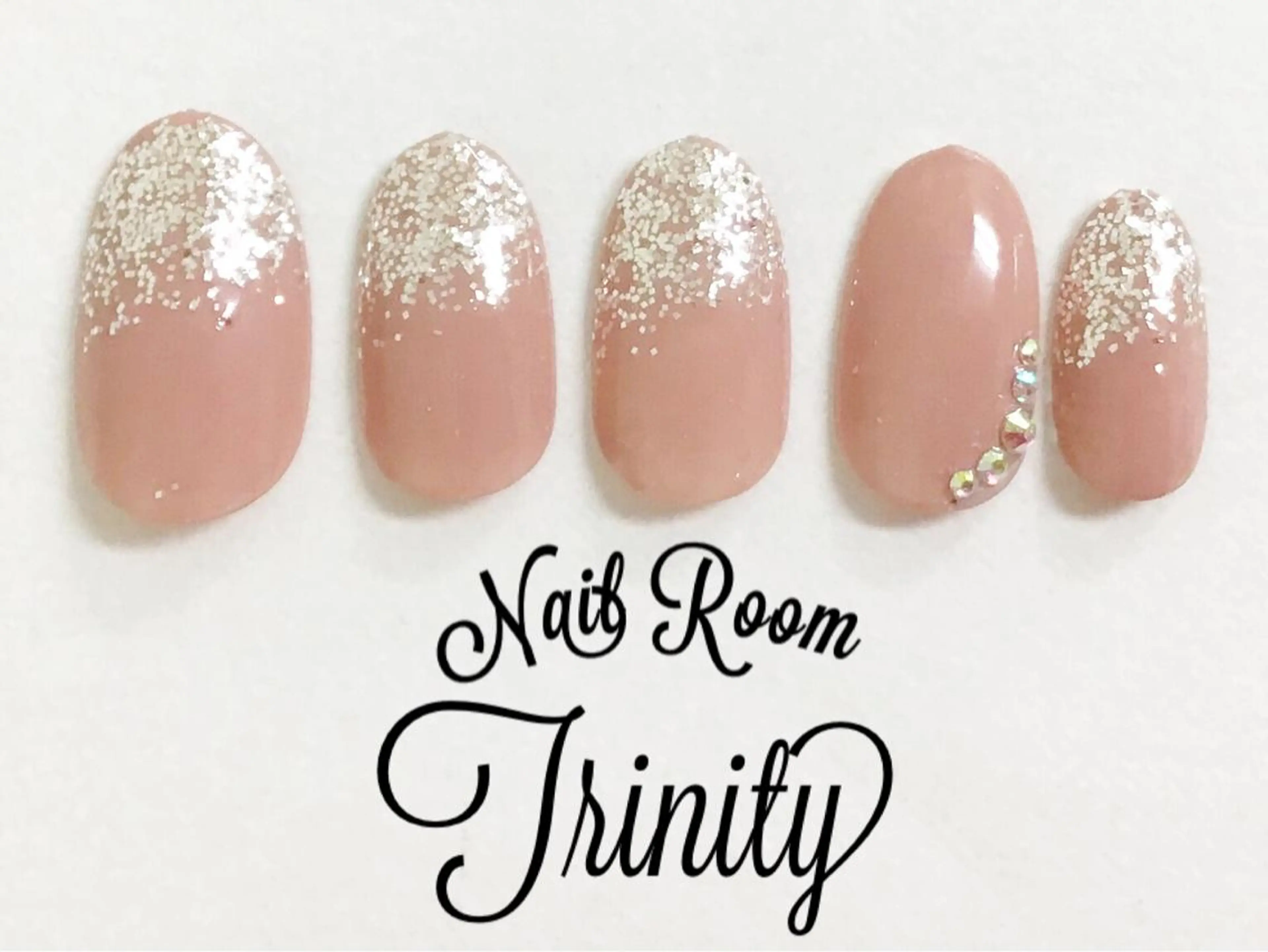 ネイル ハンドネイル Trinity staffのネイルデザイン