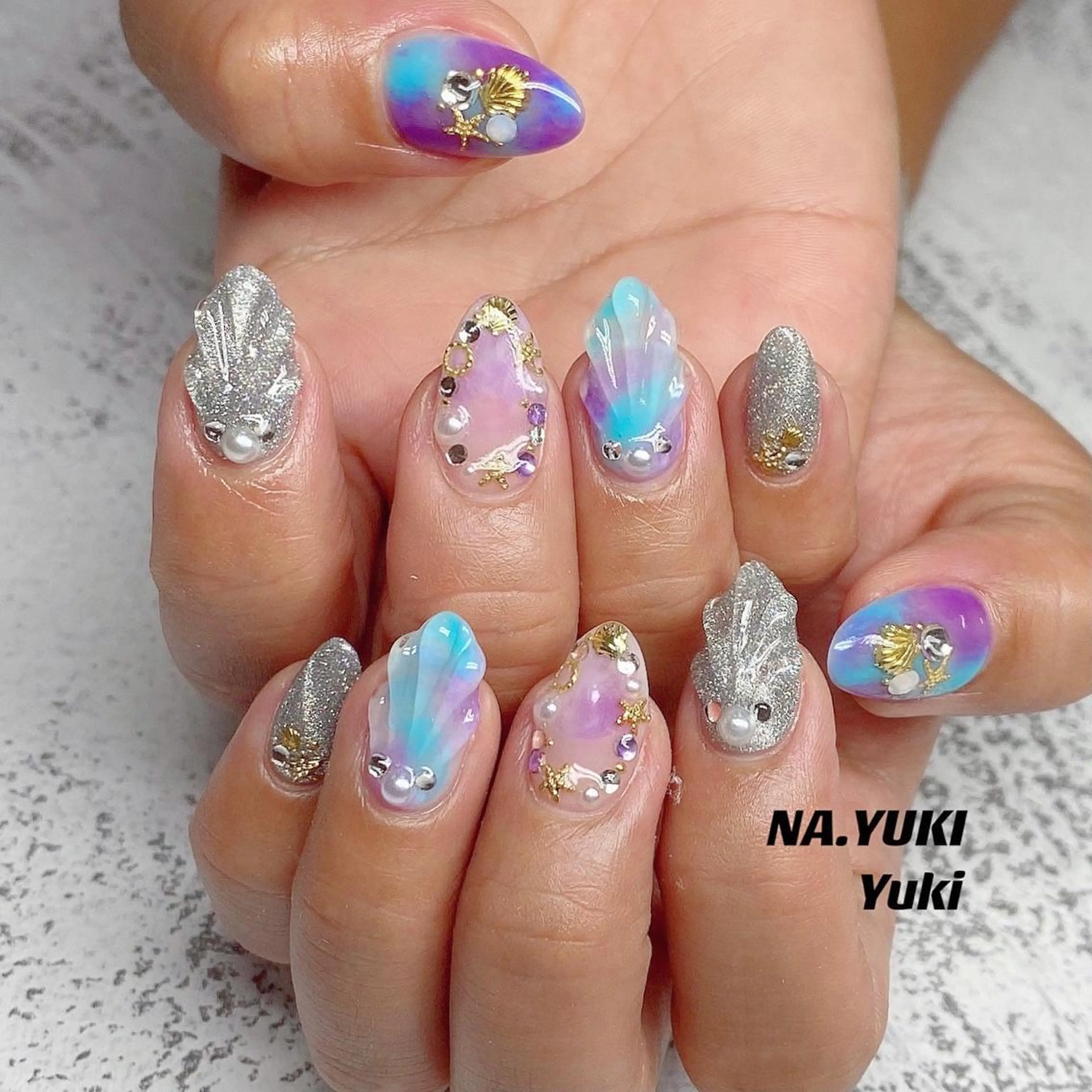 ネイル ハンドネイル ハンドケア ナユキNA.YUKI 池袋店のネイルデザイン