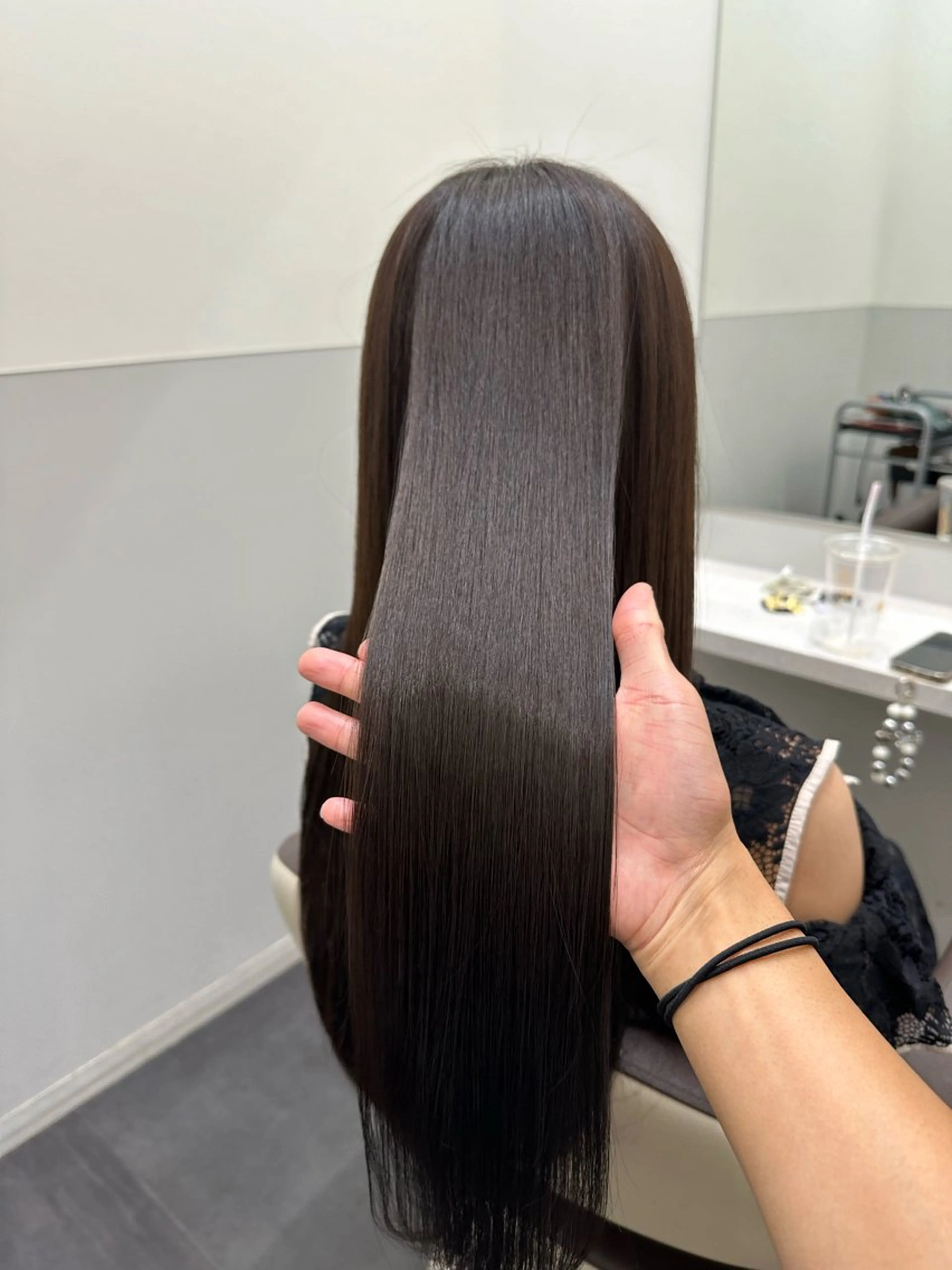 ロング トリートメント 酸熱トリートメント 縮毛矯正 【美髪矯正 /髪質改善】RINのヘアスタイル