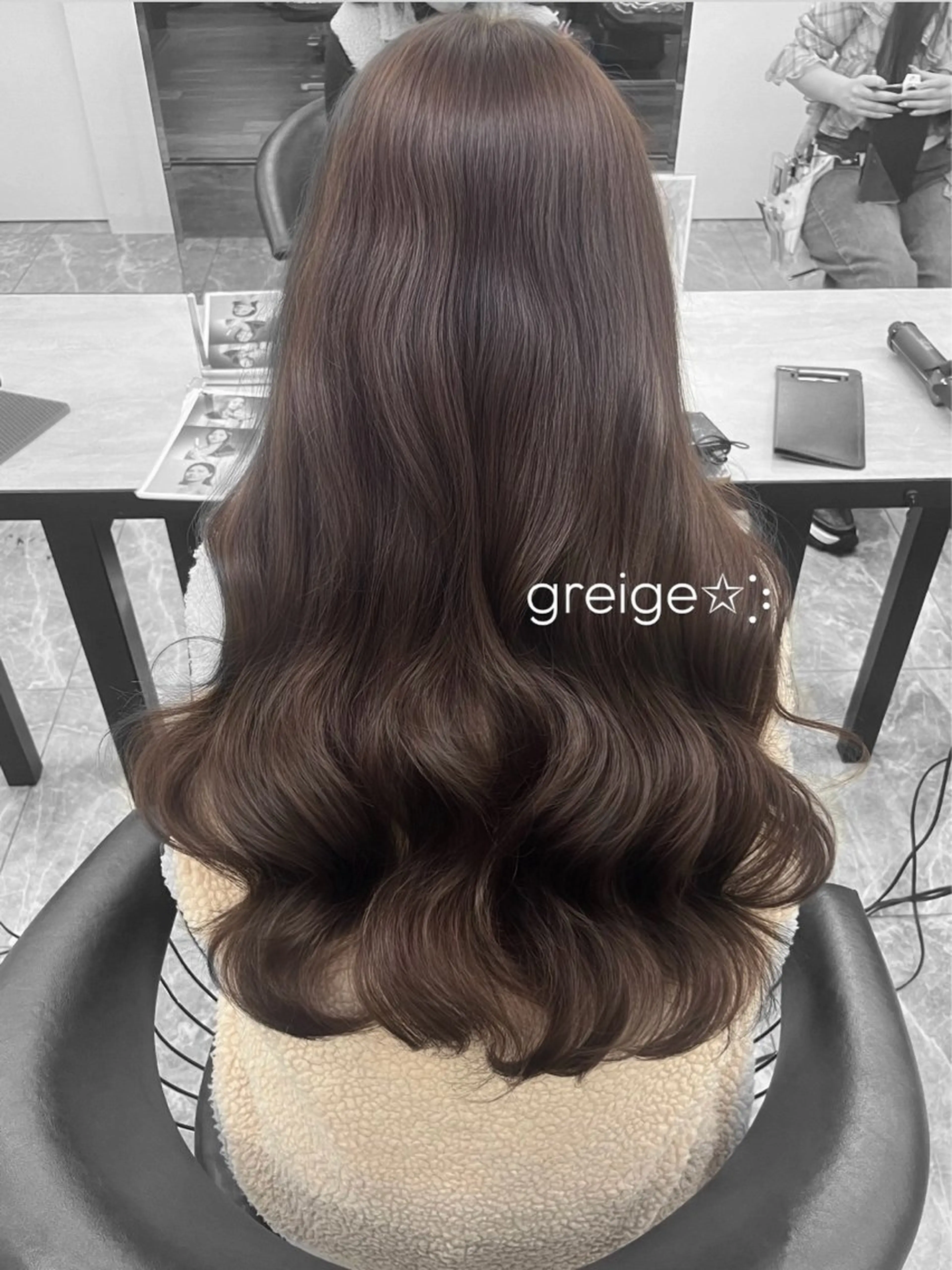 カラー MAO🖤レイヤー /髪質改善カラーのヘアスタイル