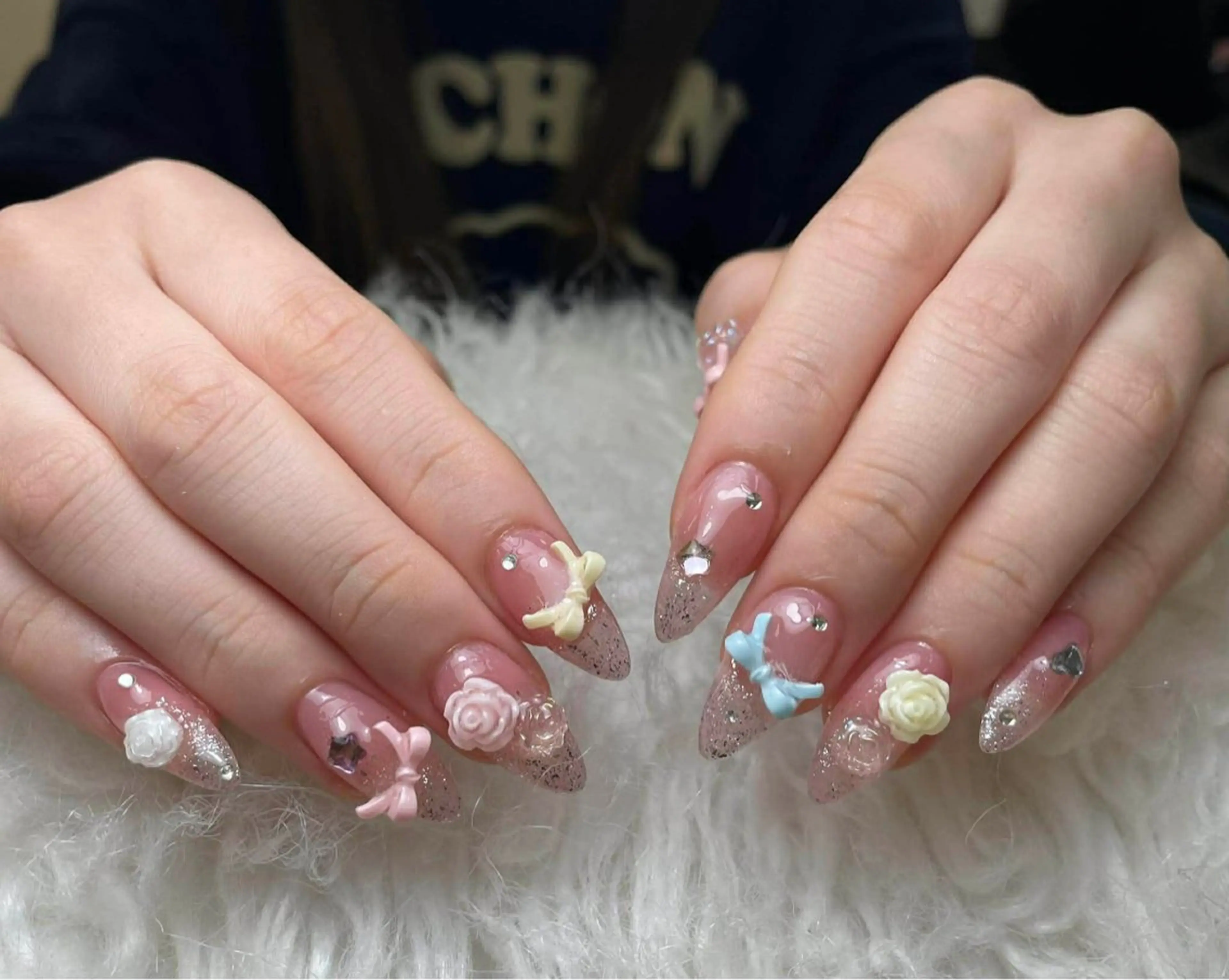 ネイル フレンチネイル ジェルネイル ガーリー 韓国ネイル ロングネイル ハンドネイル NieNail Nezukoのネイルデザイン