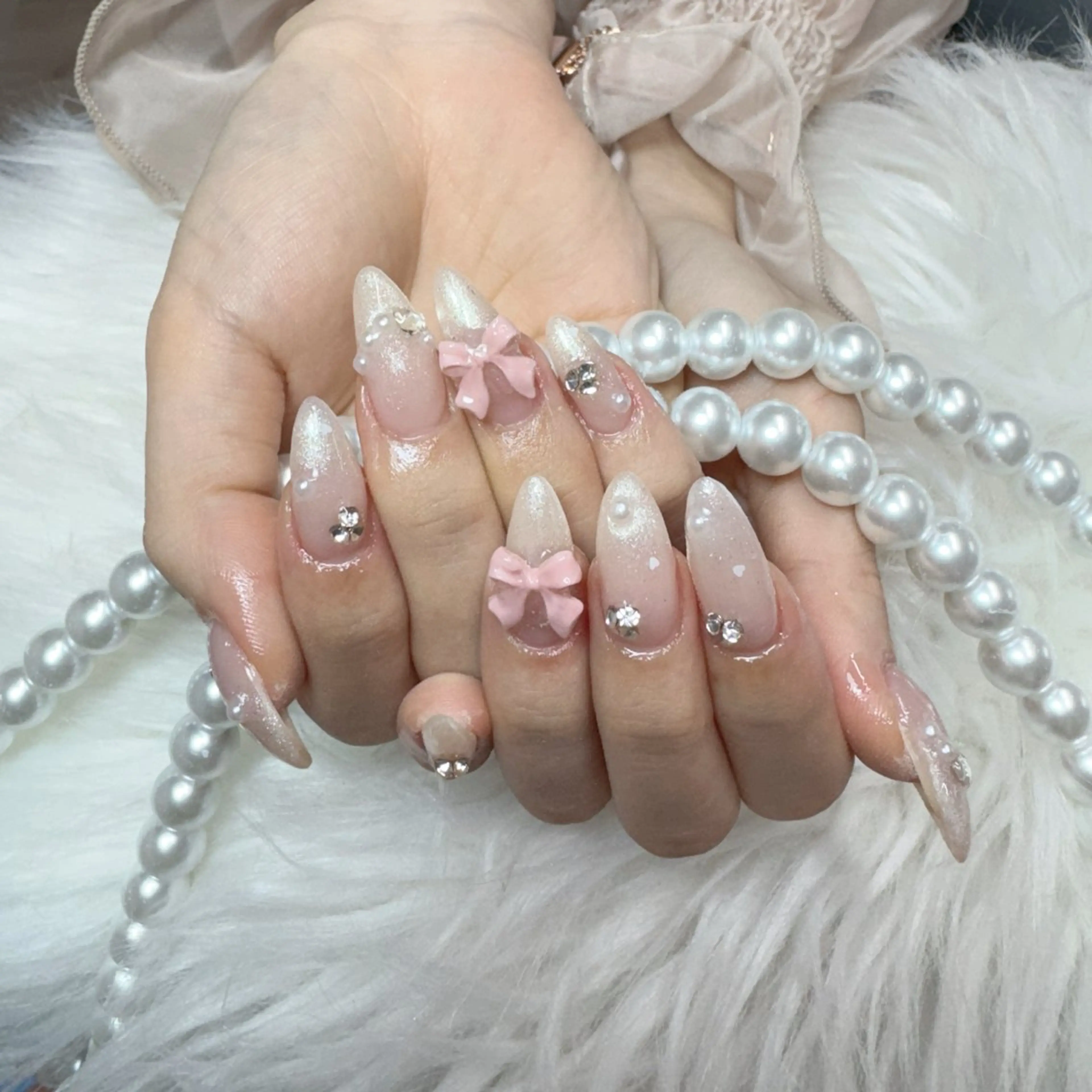 ネイル ハンドネイル 🎀nana🫧 ワンホンネイル🎀のネイルデザイン