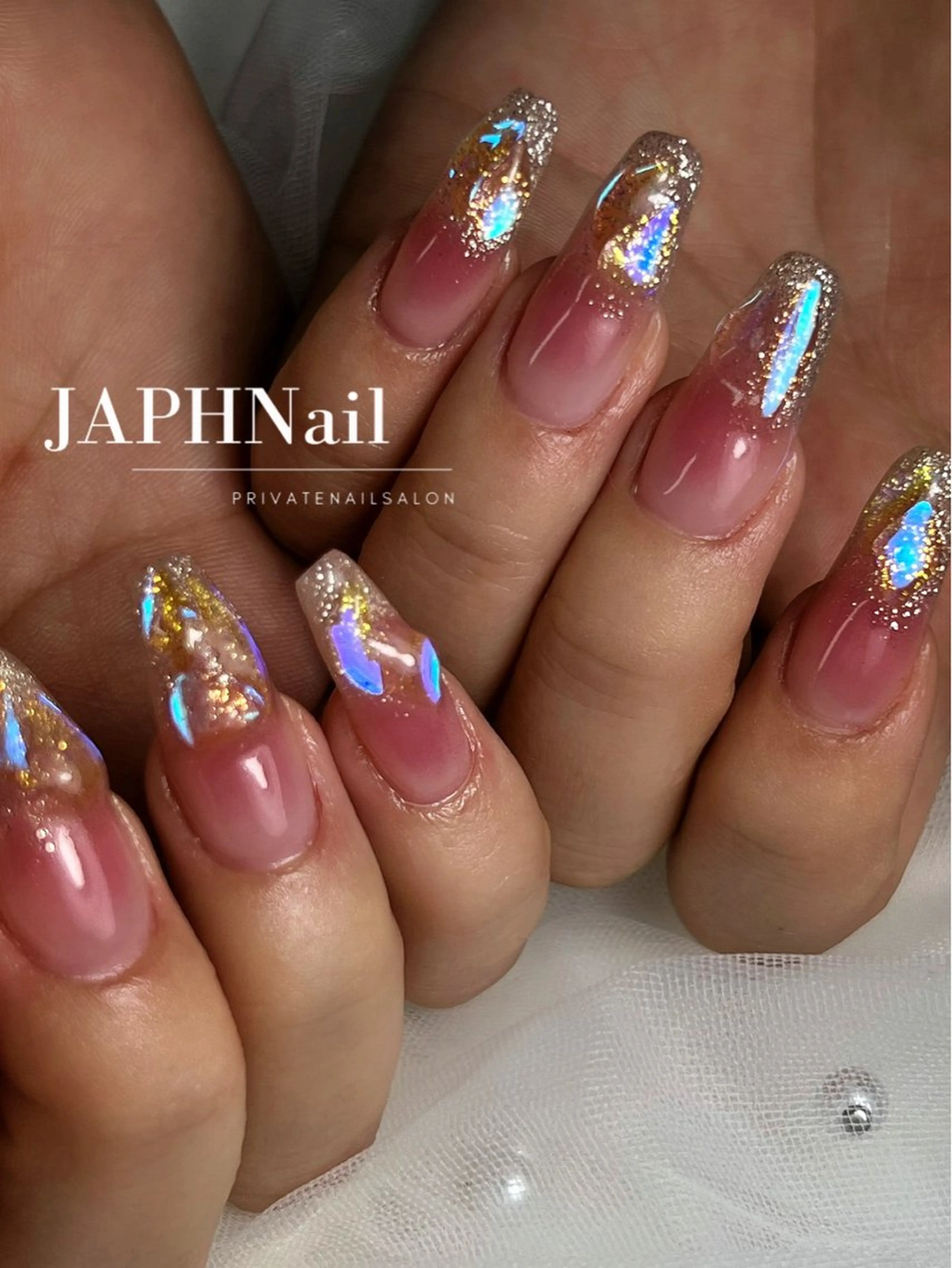 ネイル フラッシュネイル フレンチネイル 氷ネイル・うるうるネイル ロングネイル マグネットネイル NailSalon /JAPHのネイルデザイン