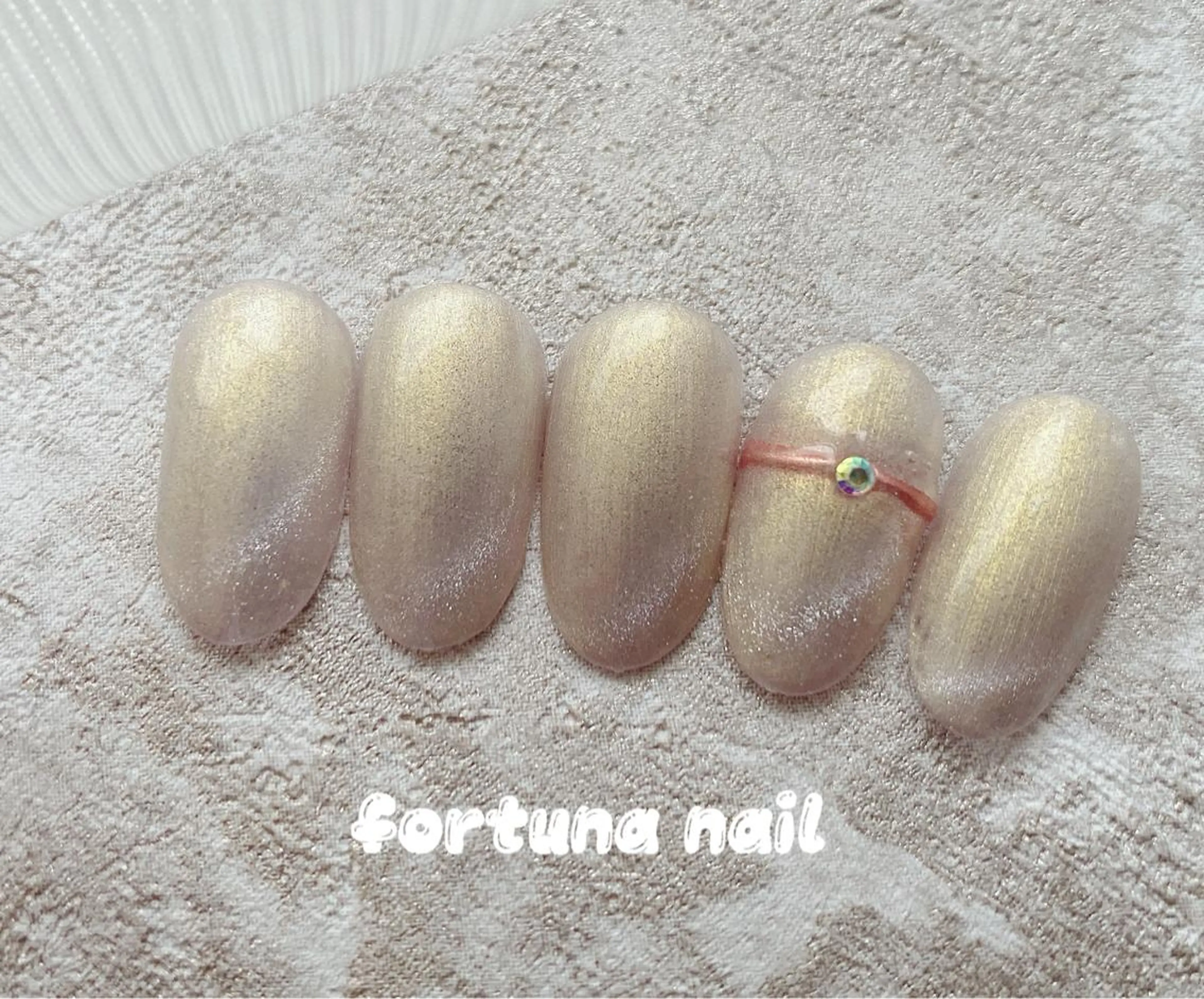 ネイル Nail •Head スパFortunaのネイルデザイン