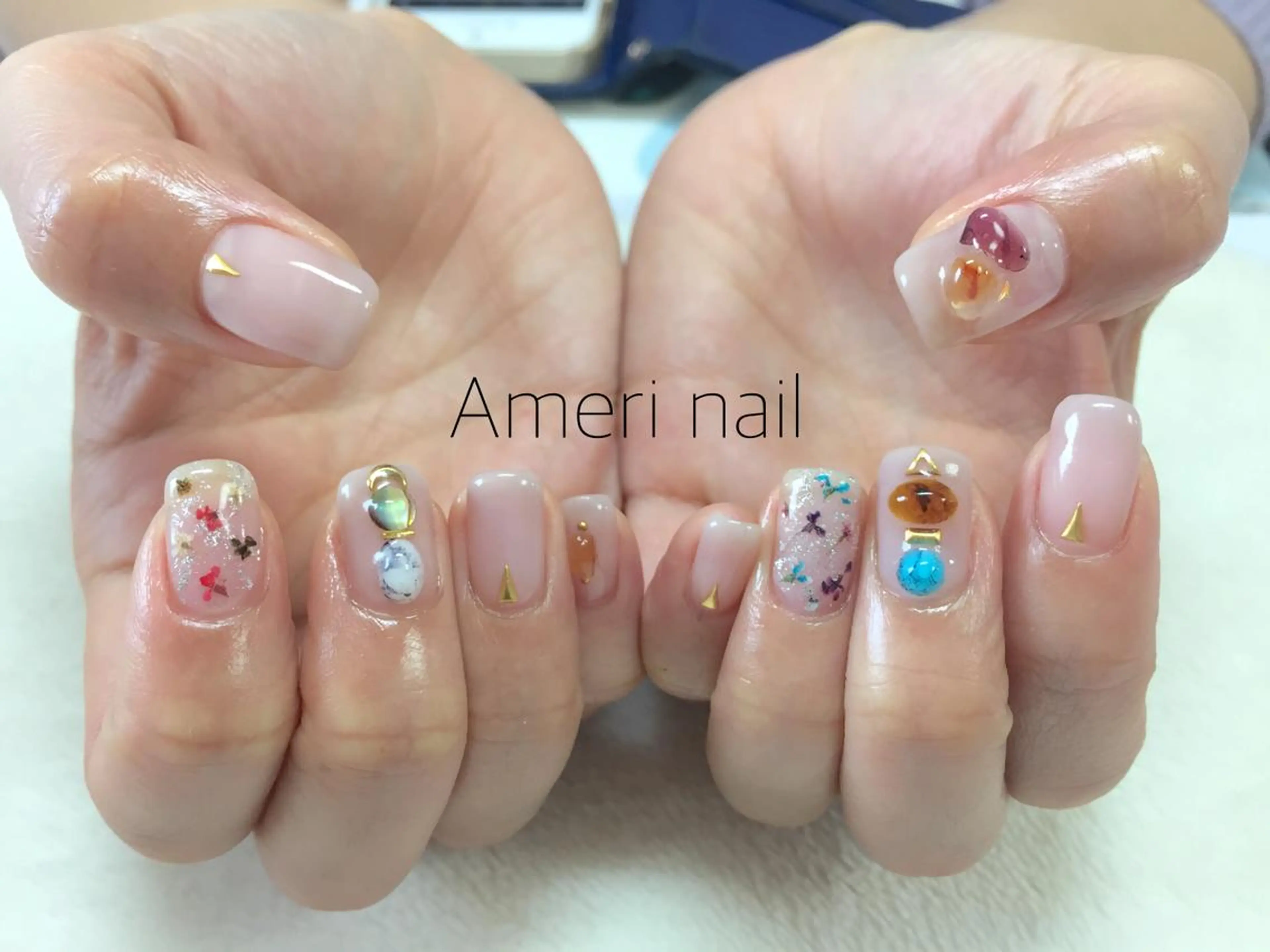 ネイル nailist TOMOのネイルデザイン