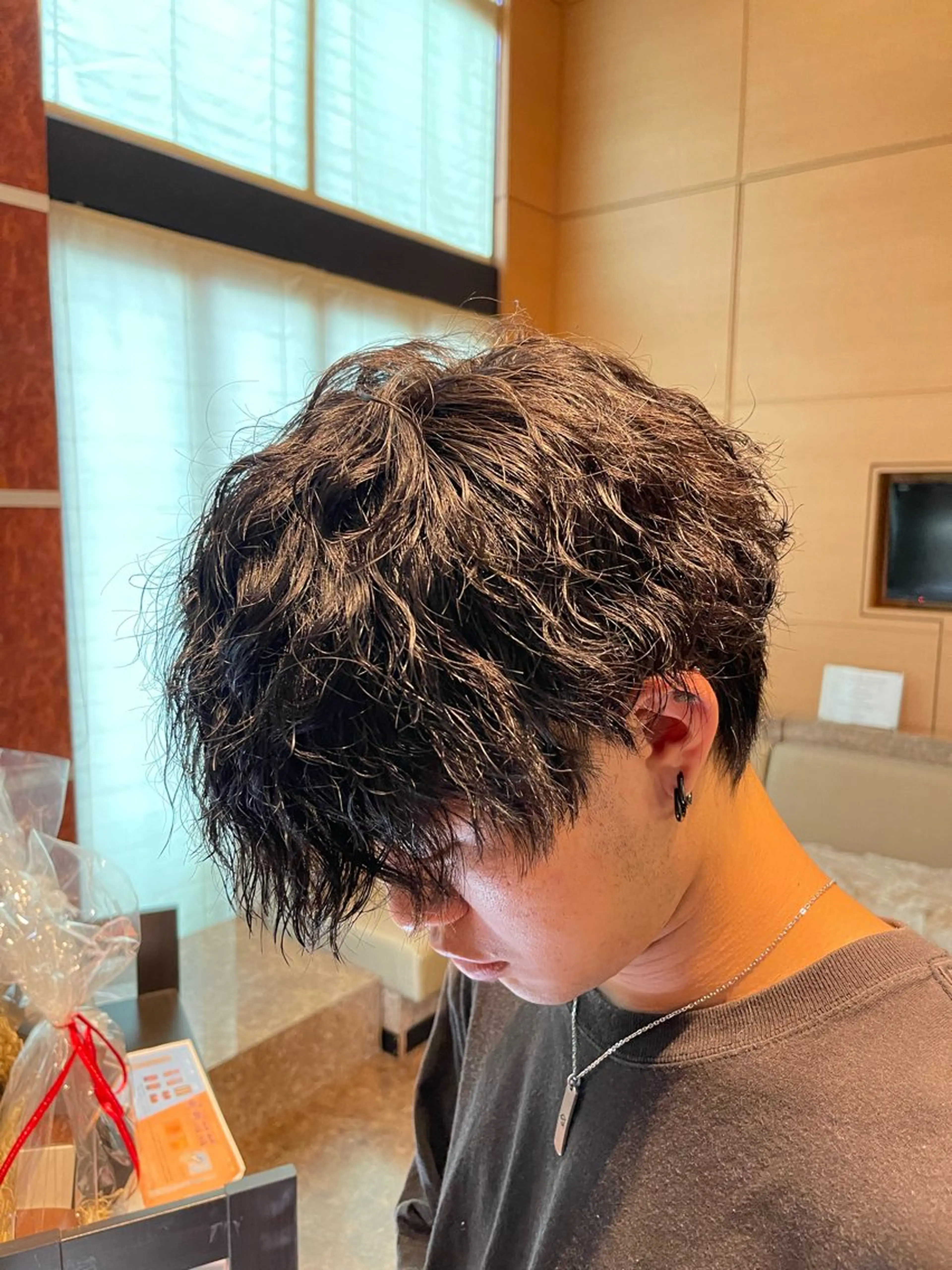 ミディアム 縮毛・酸性ストレート 特化のヘアスタイル