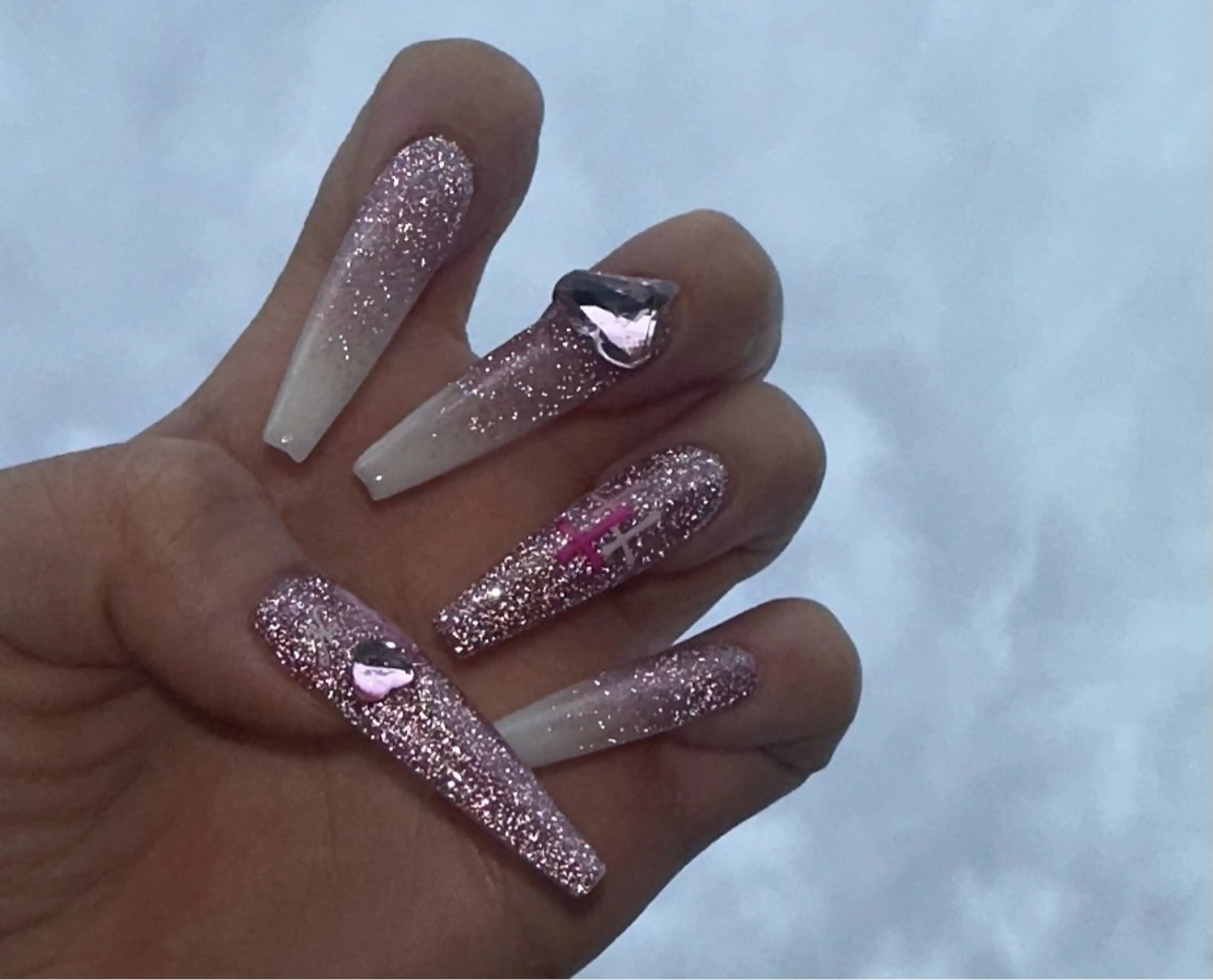 ネイル ハンドネイル Ｌｉｎｏ’ｂ所属・Aulu'b るなのネイルデザイン